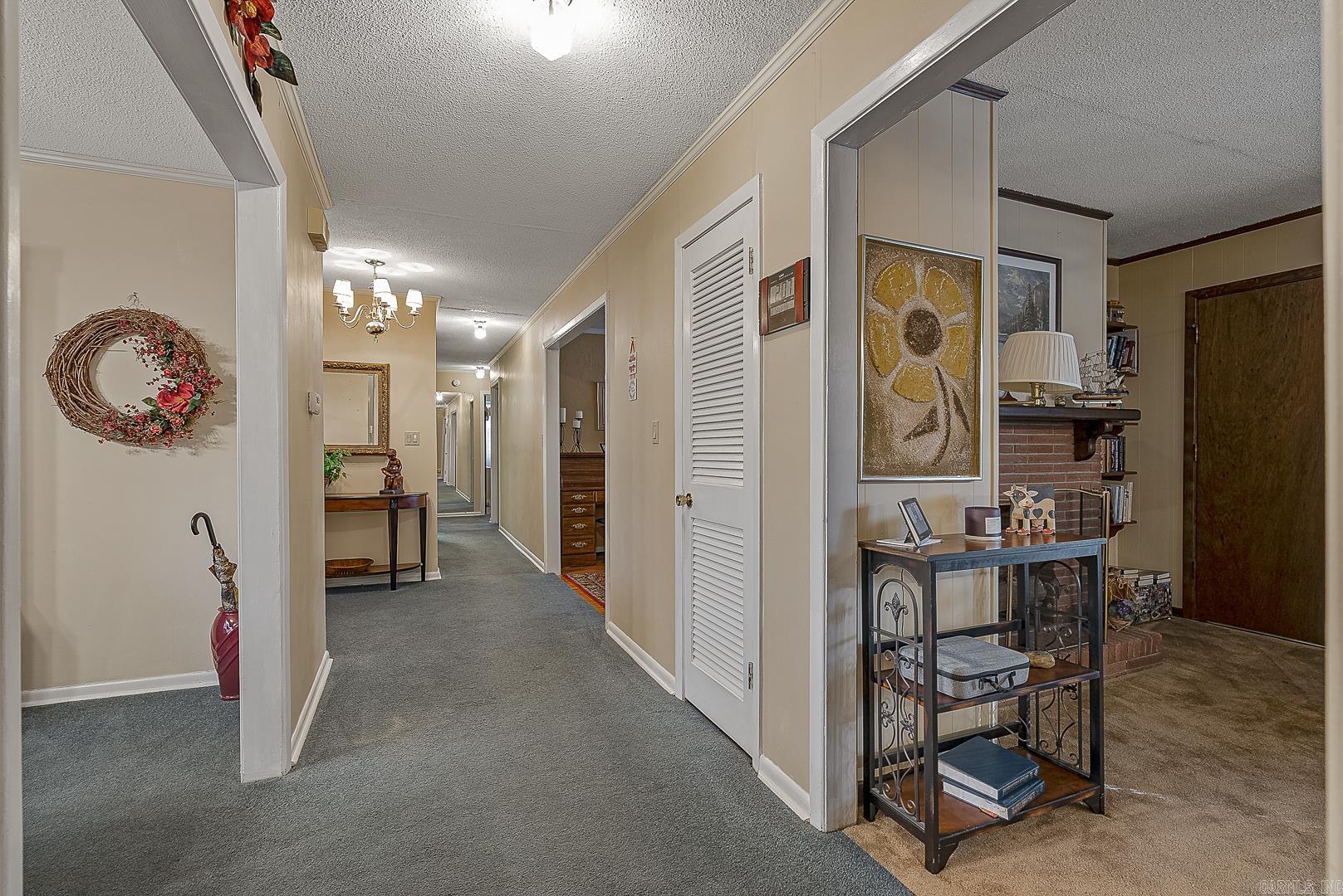 OAK HILLS ESTATES - Residential