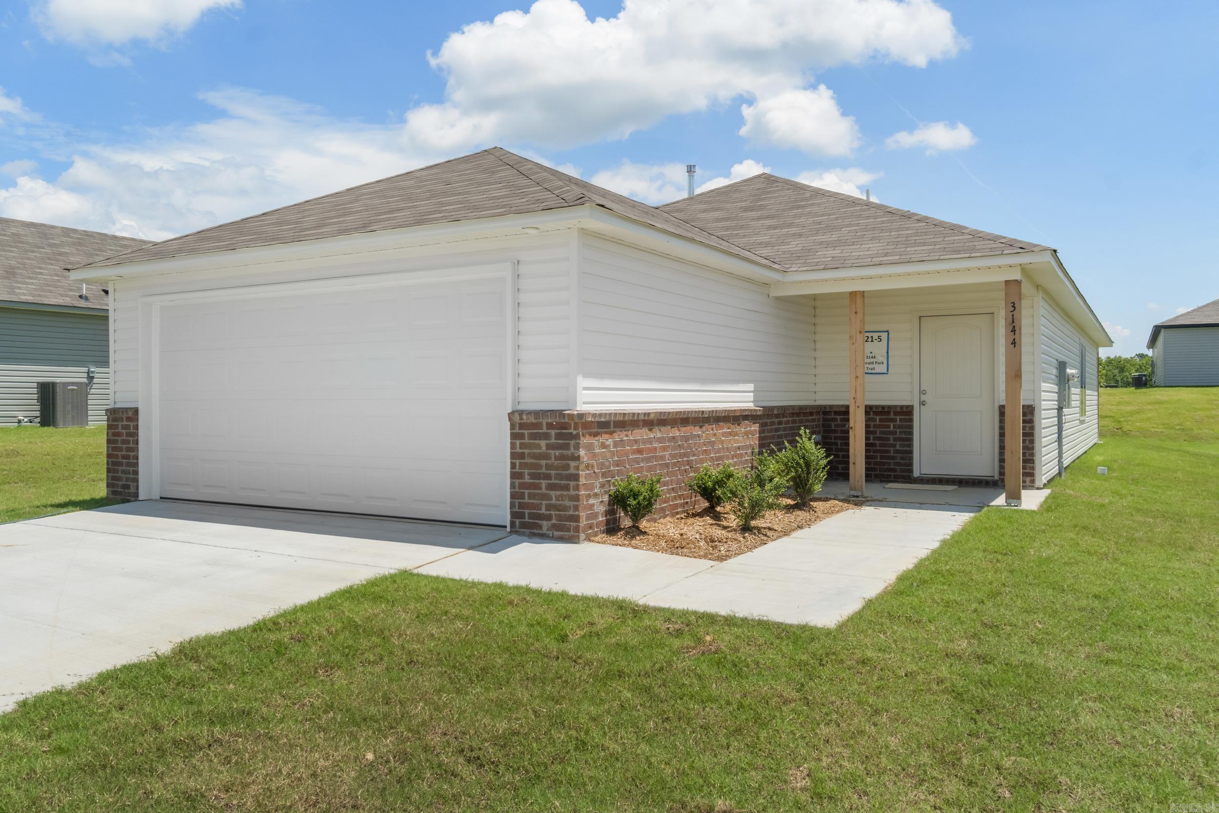 THE MEADOWS - Residential