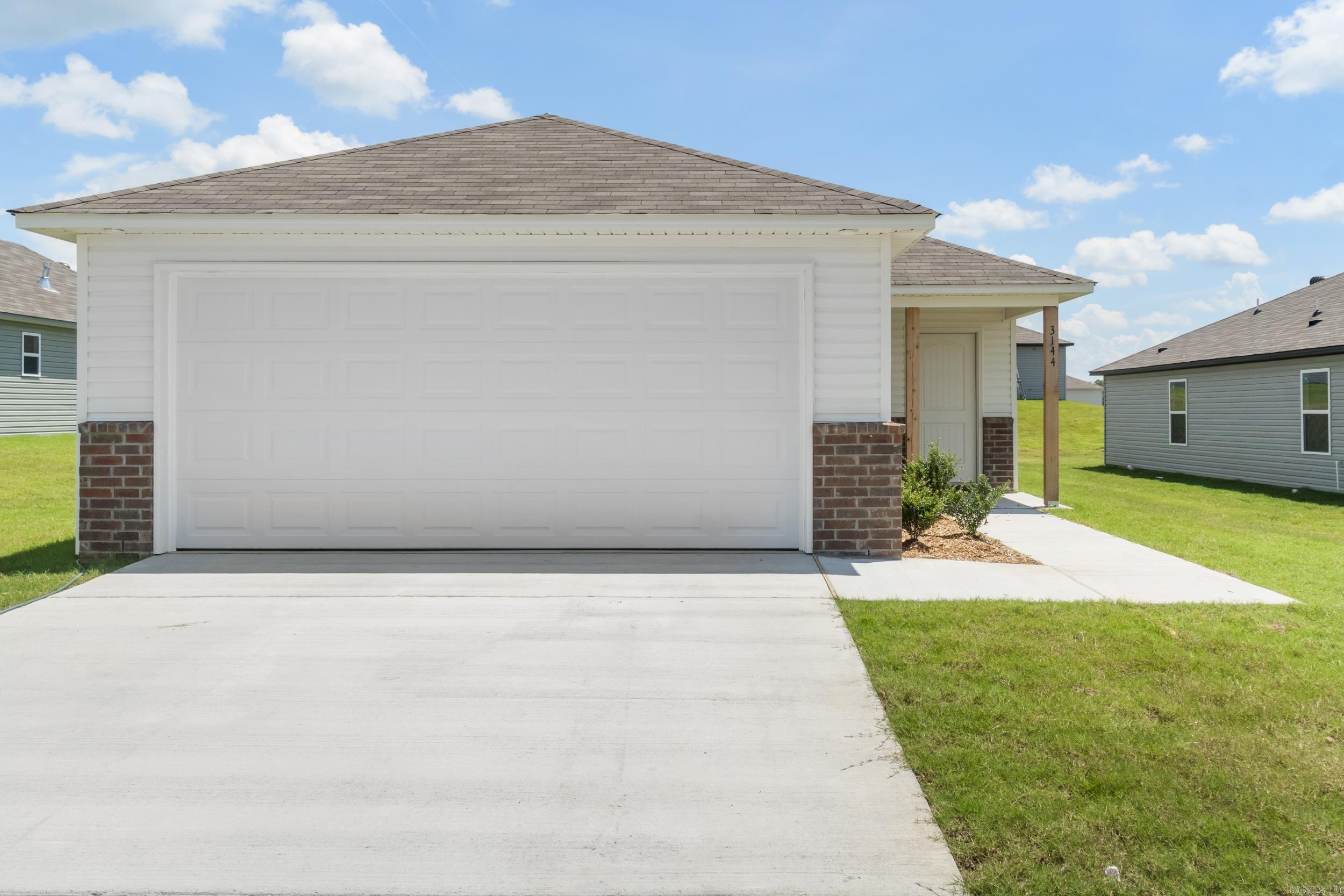 THE MEADOWS - Residential