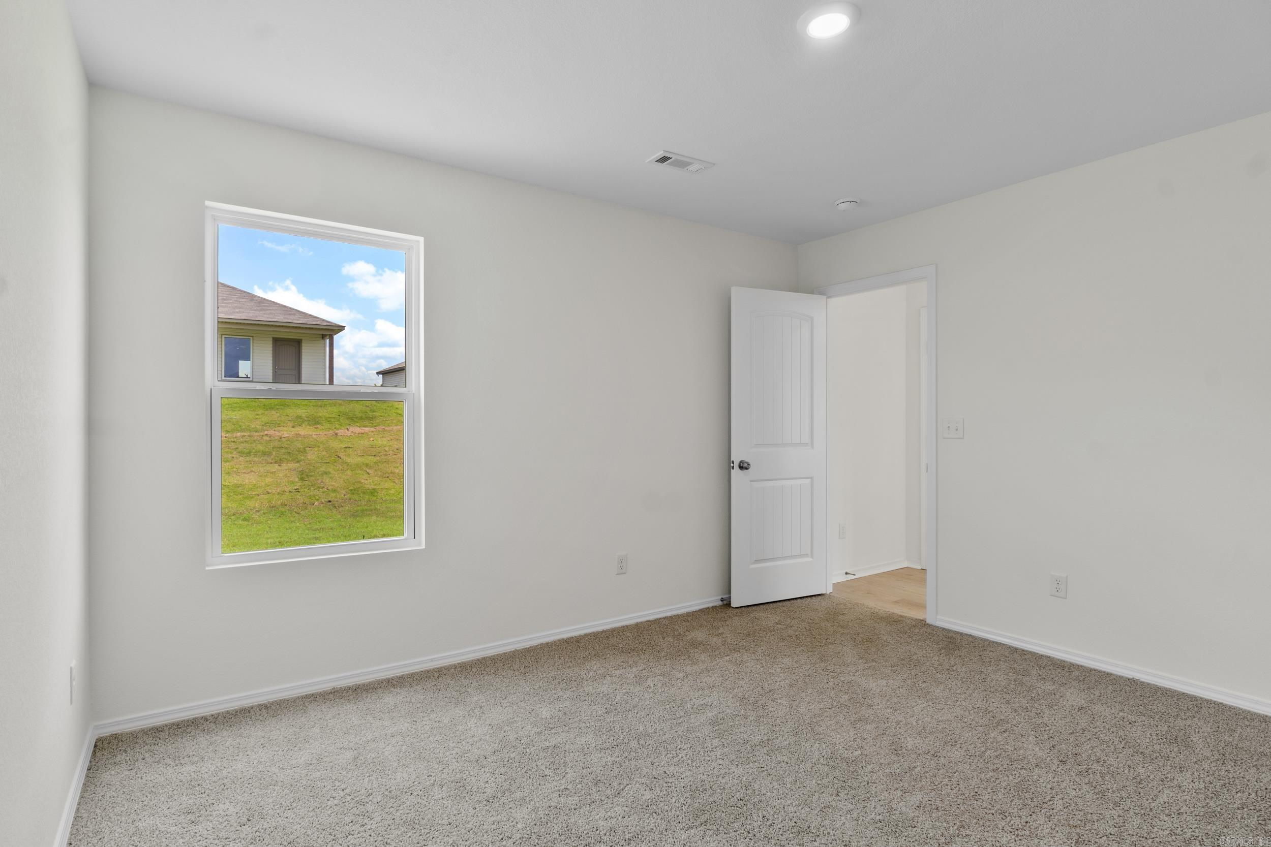 THE MEADOWS - Residential