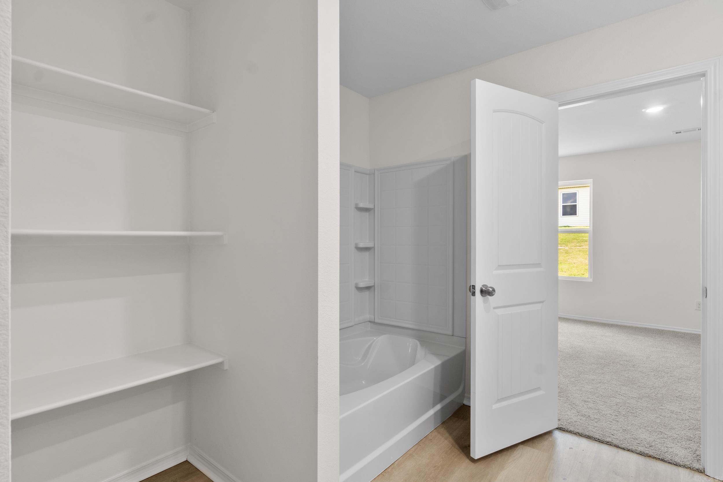 THE MEADOWS - Residential