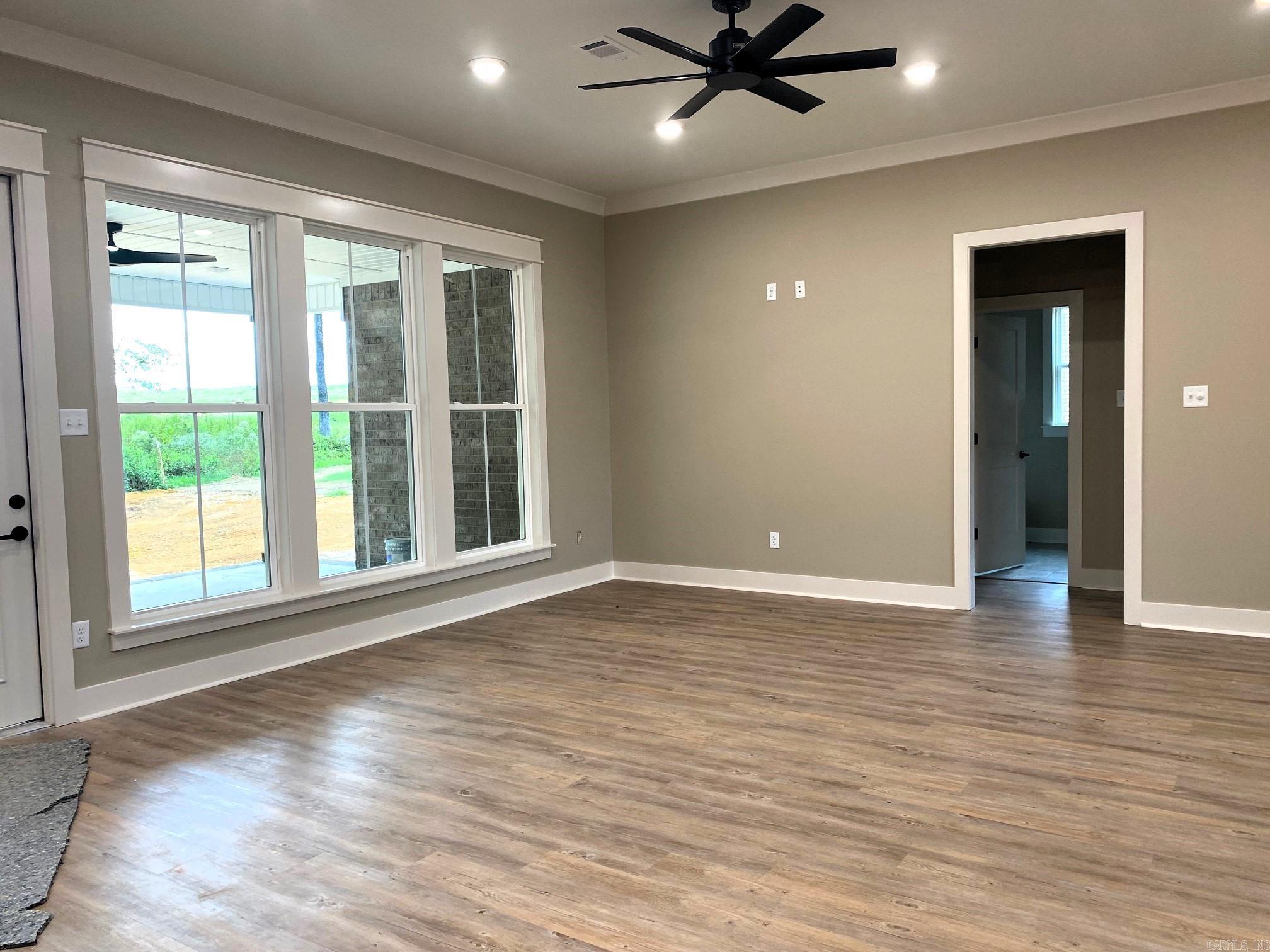 HIDDEN VALLEY ESTATES - Residential