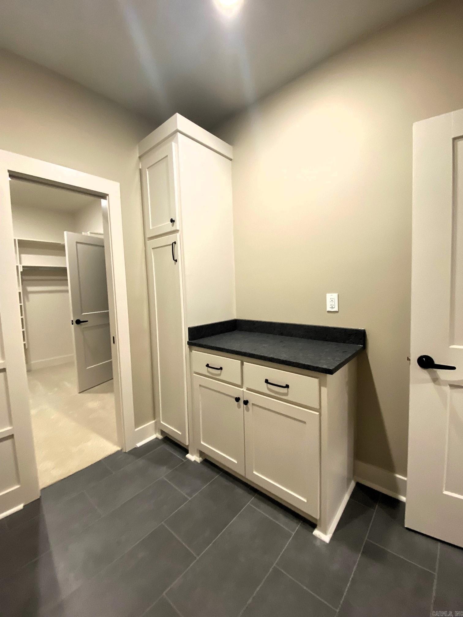 HIDDEN VALLEY ESTATES - Residential