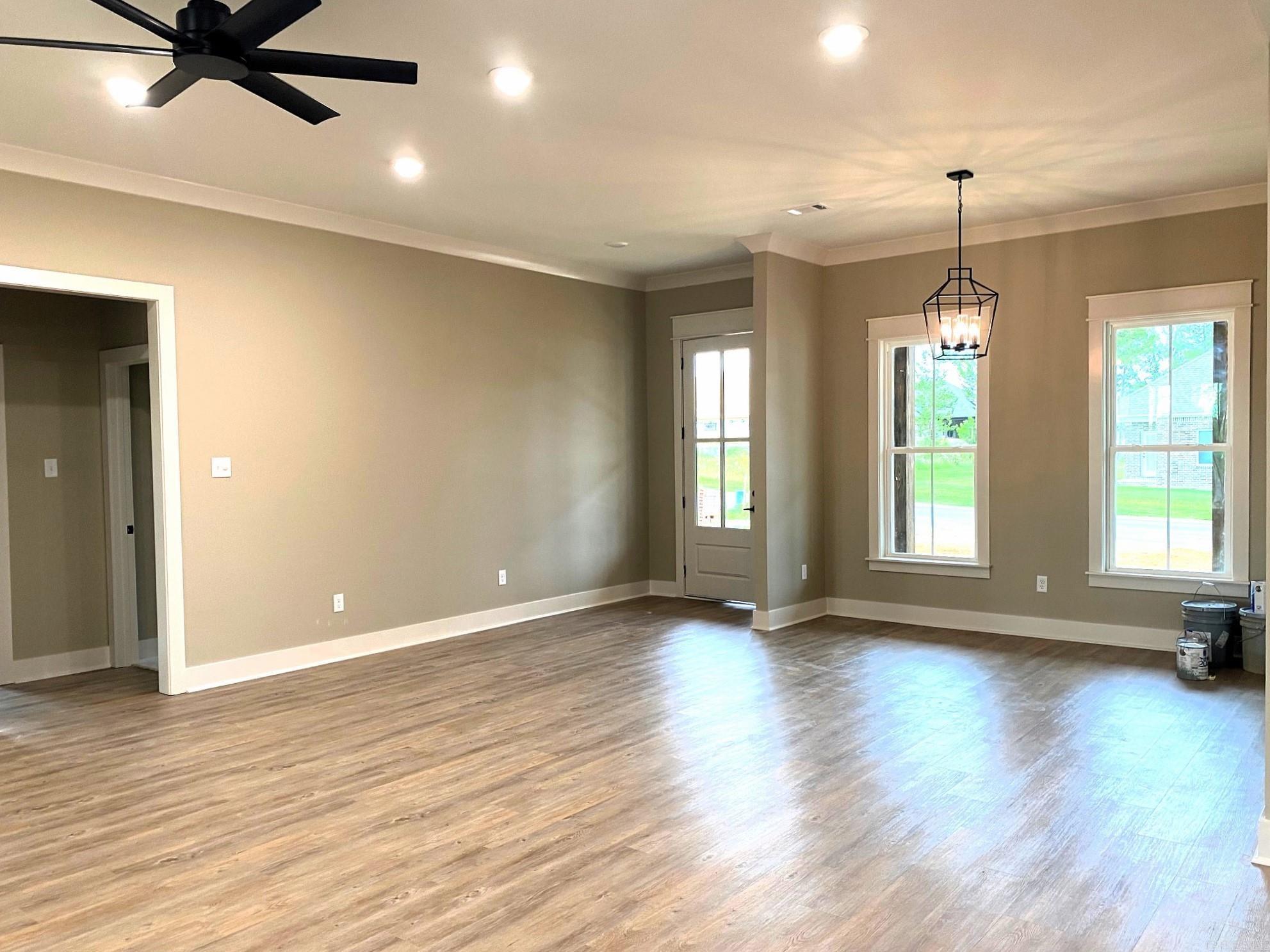 HIDDEN VALLEY ESTATES - Residential