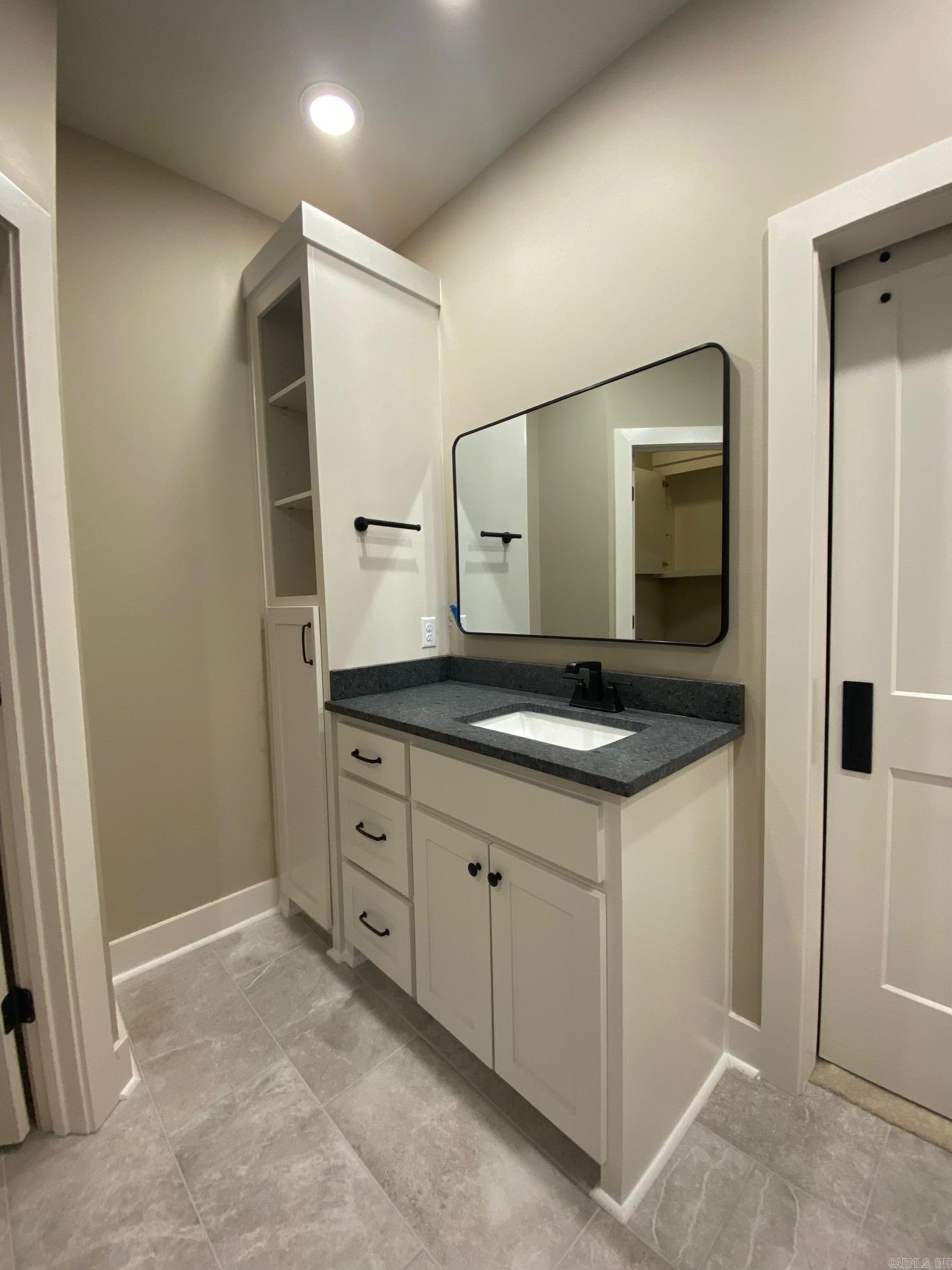 HIDDEN VALLEY ESTATES - Residential