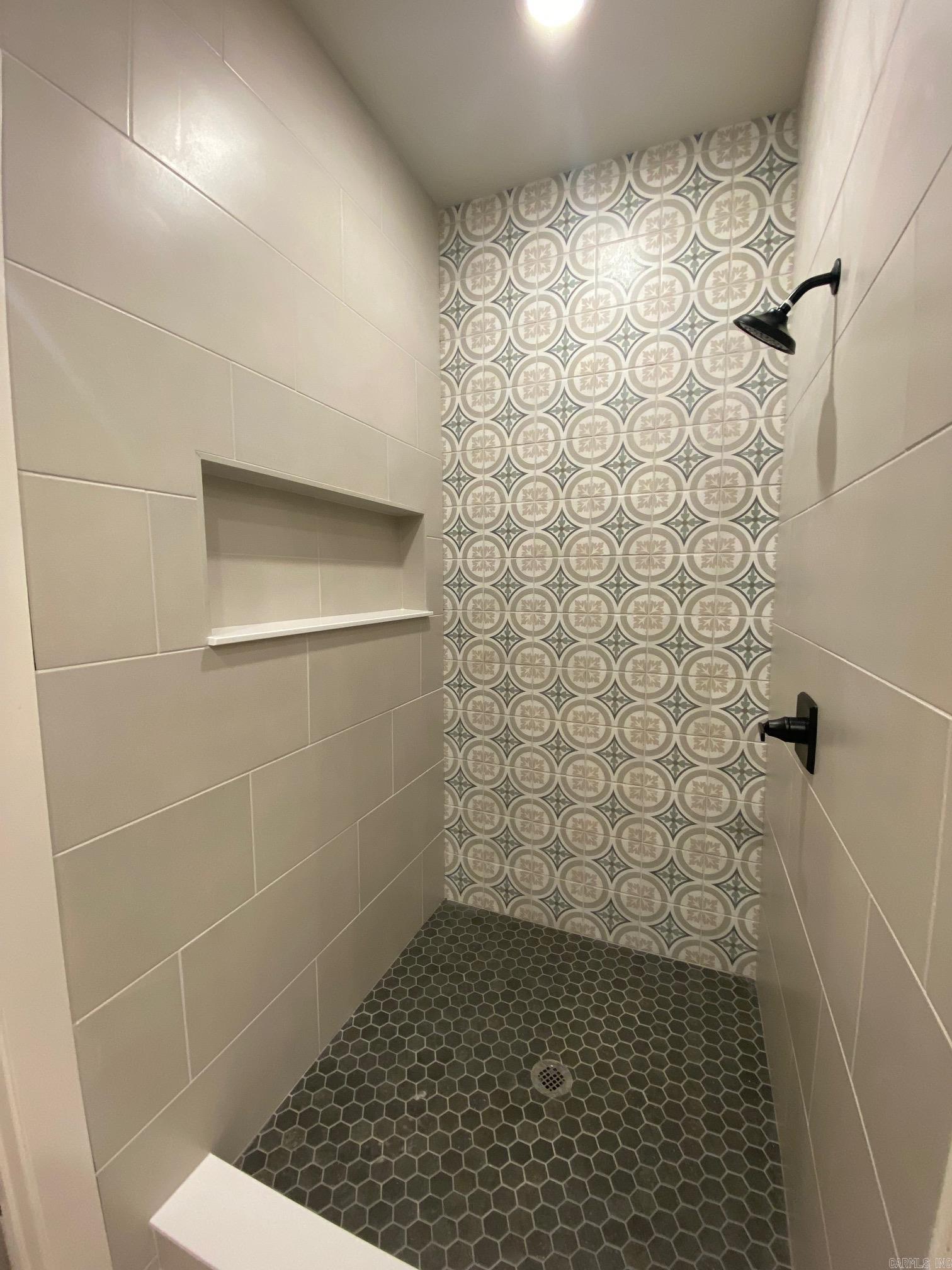 HIDDEN VALLEY ESTATES - Residential