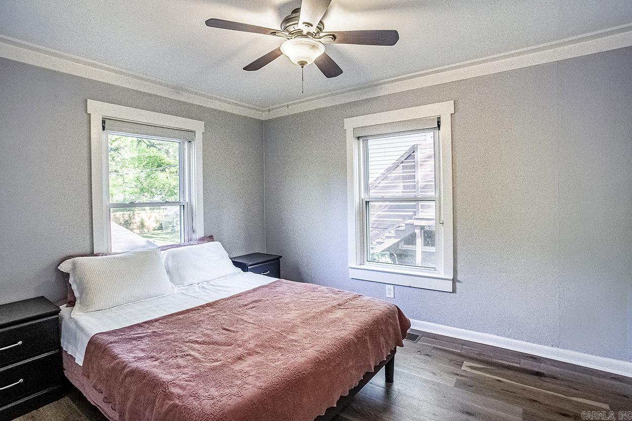 LINCOLN PARK - Residential