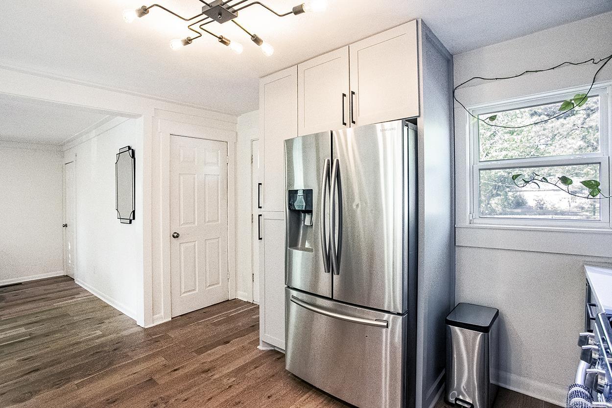 LINCOLN PARK - Residential