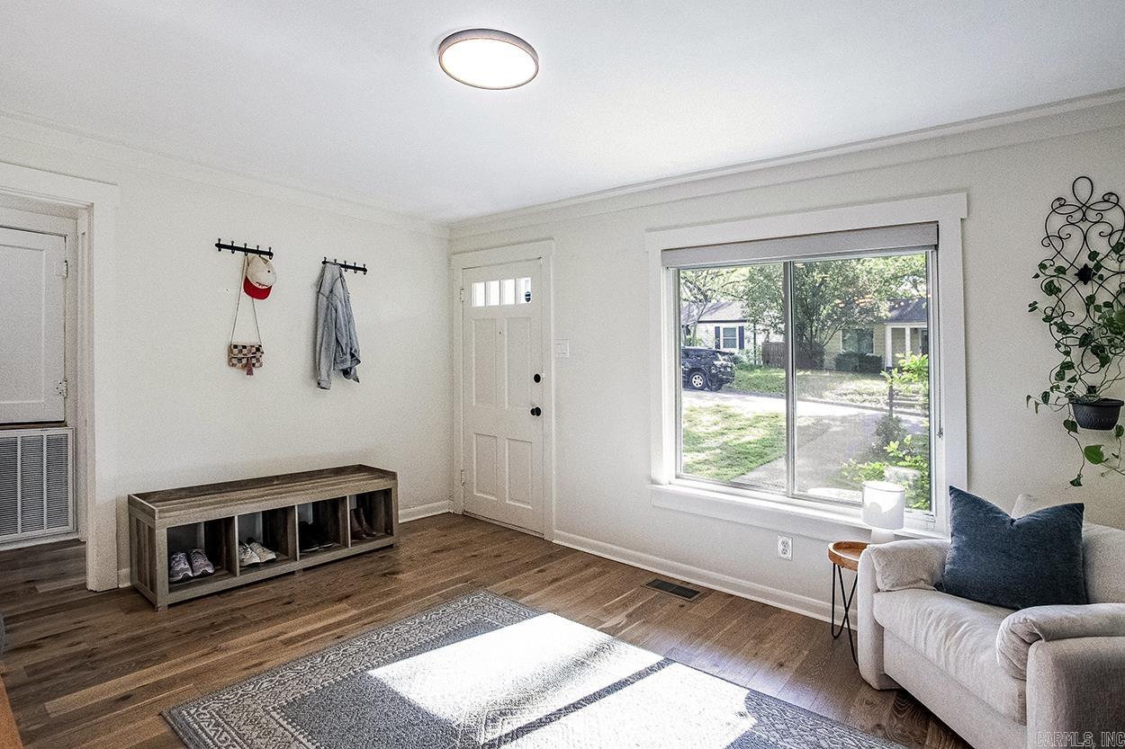 LINCOLN PARK - Residential