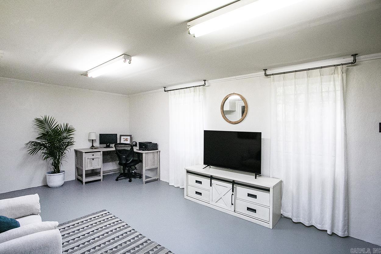 LINCOLN PARK - Residential