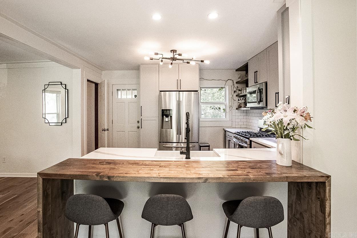 LINCOLN PARK - Residential