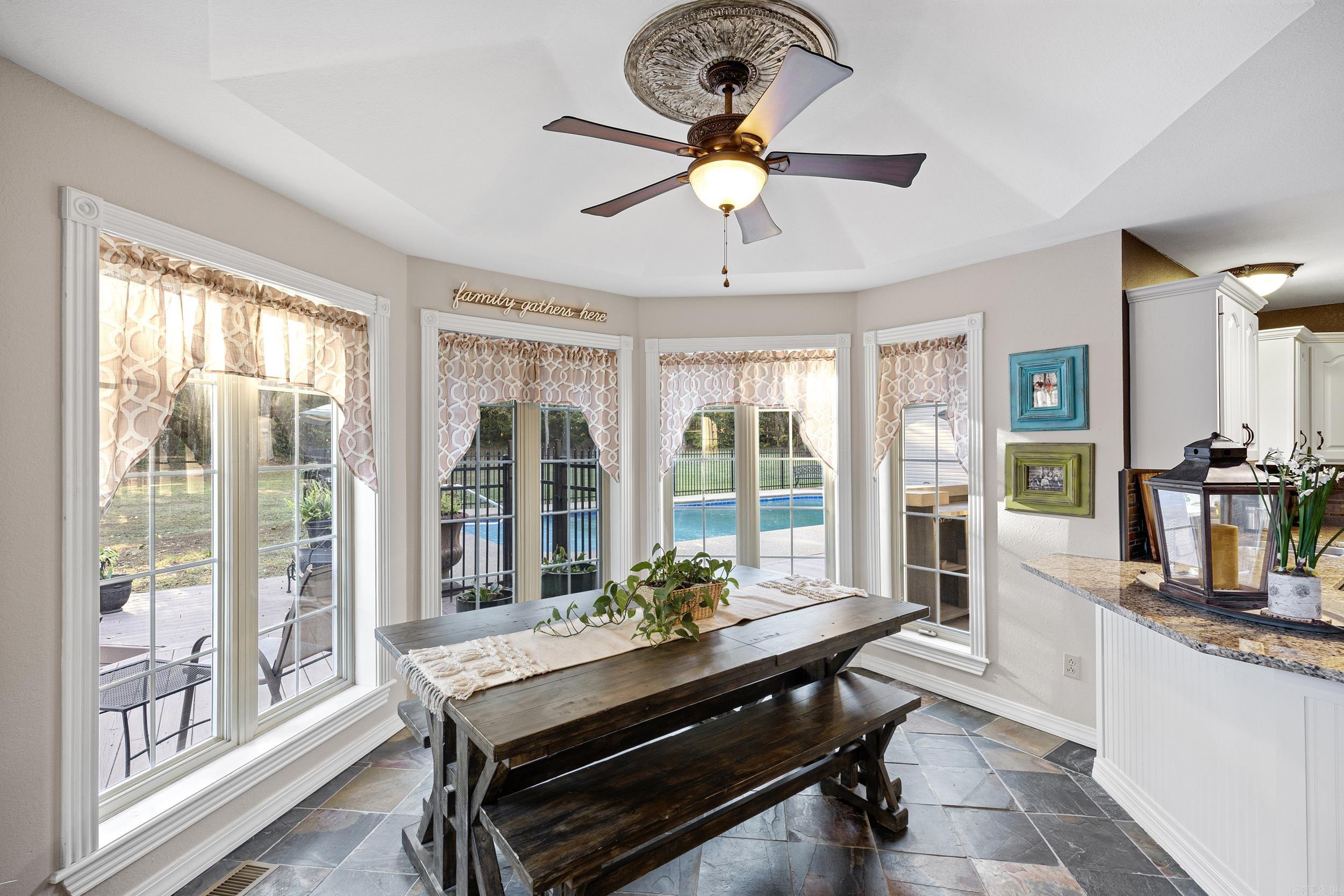 CLIFF & STREAM - Residential