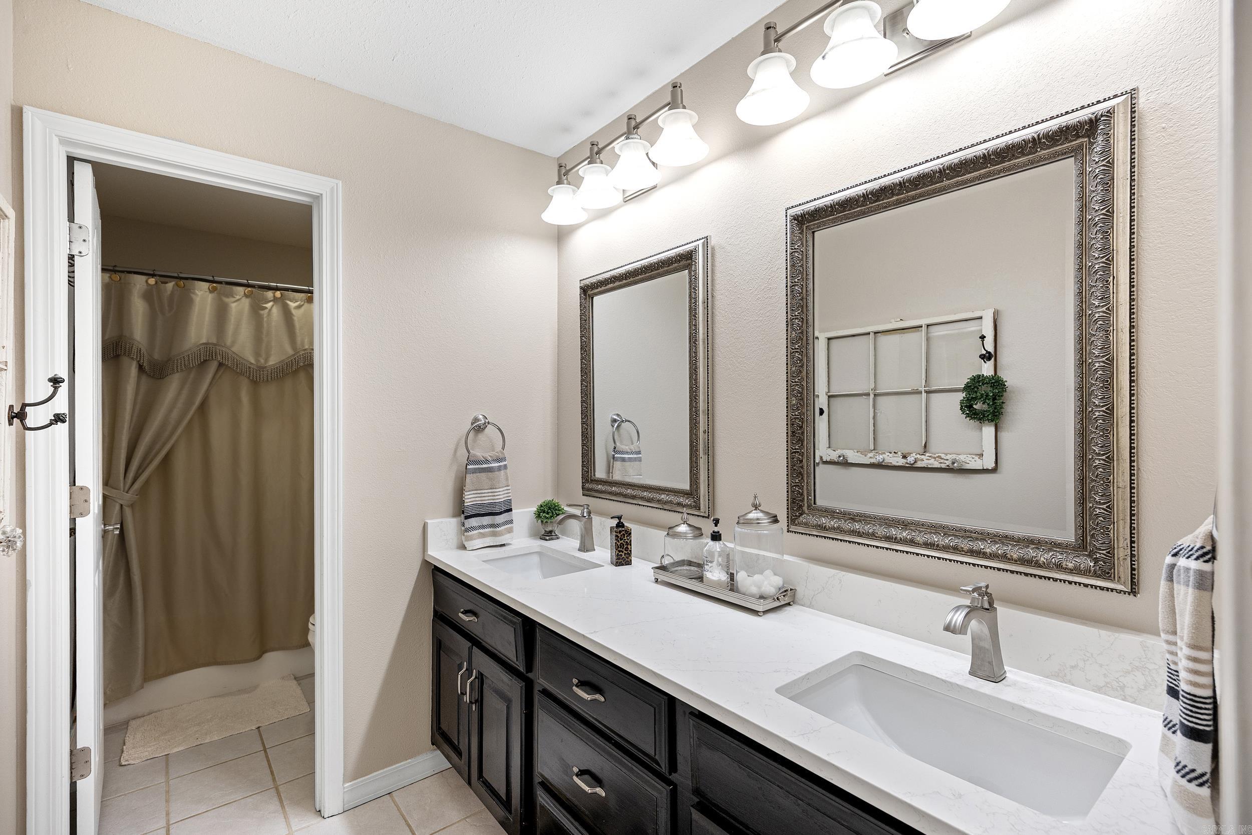 CLIFF & STREAM - Residential