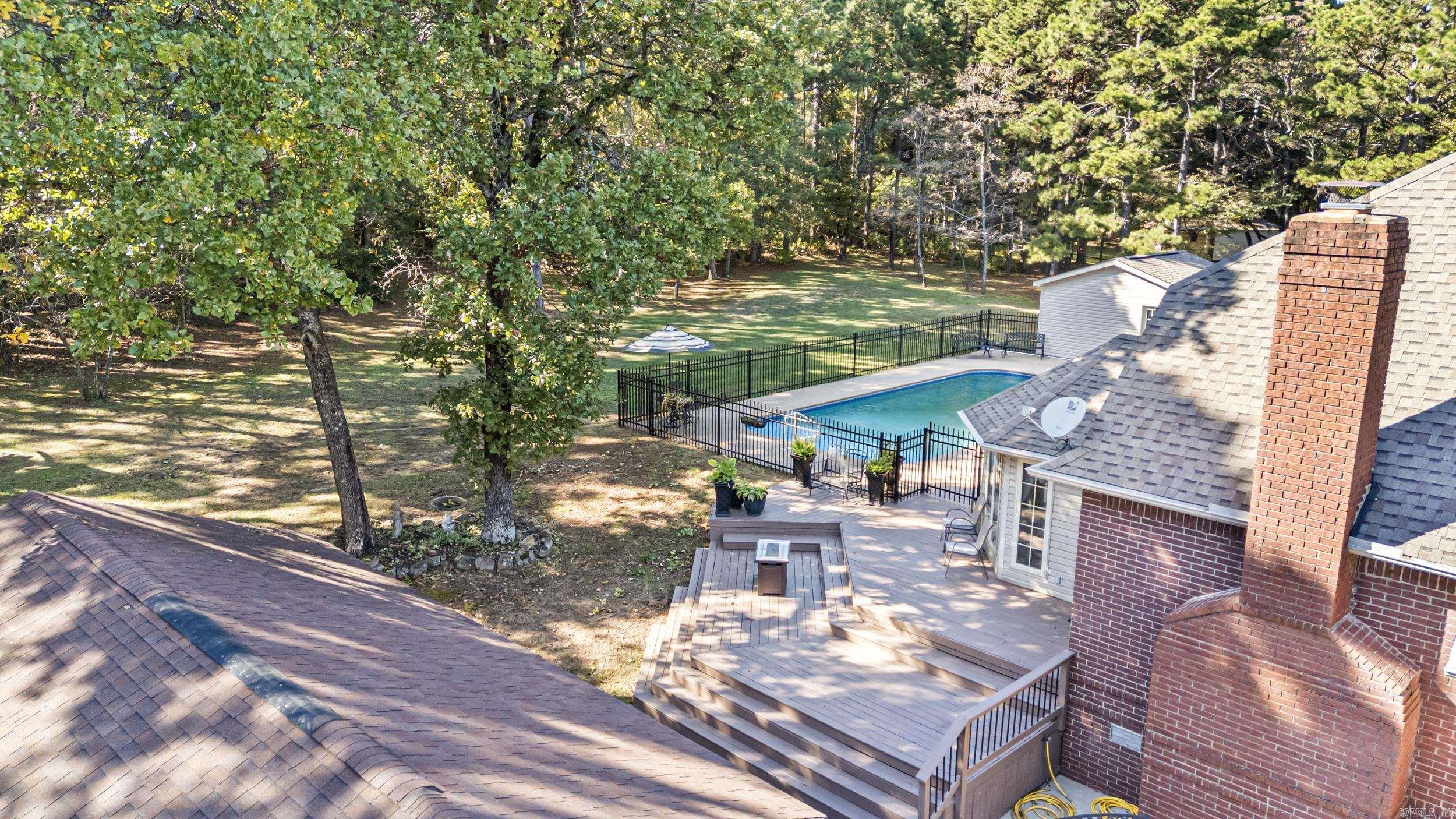 CLIFF & STREAM - Residential