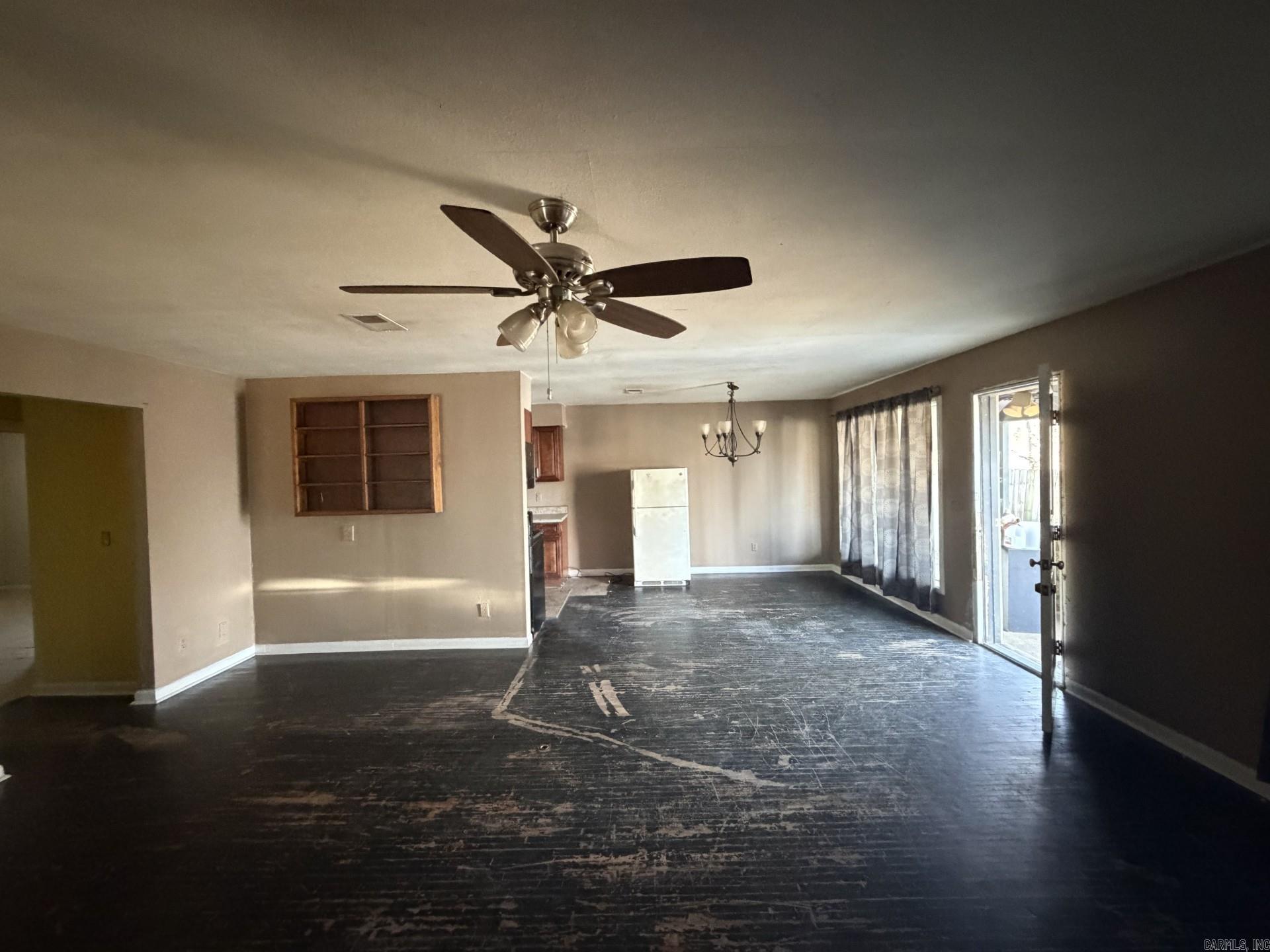 CAMP ACRES - Residential