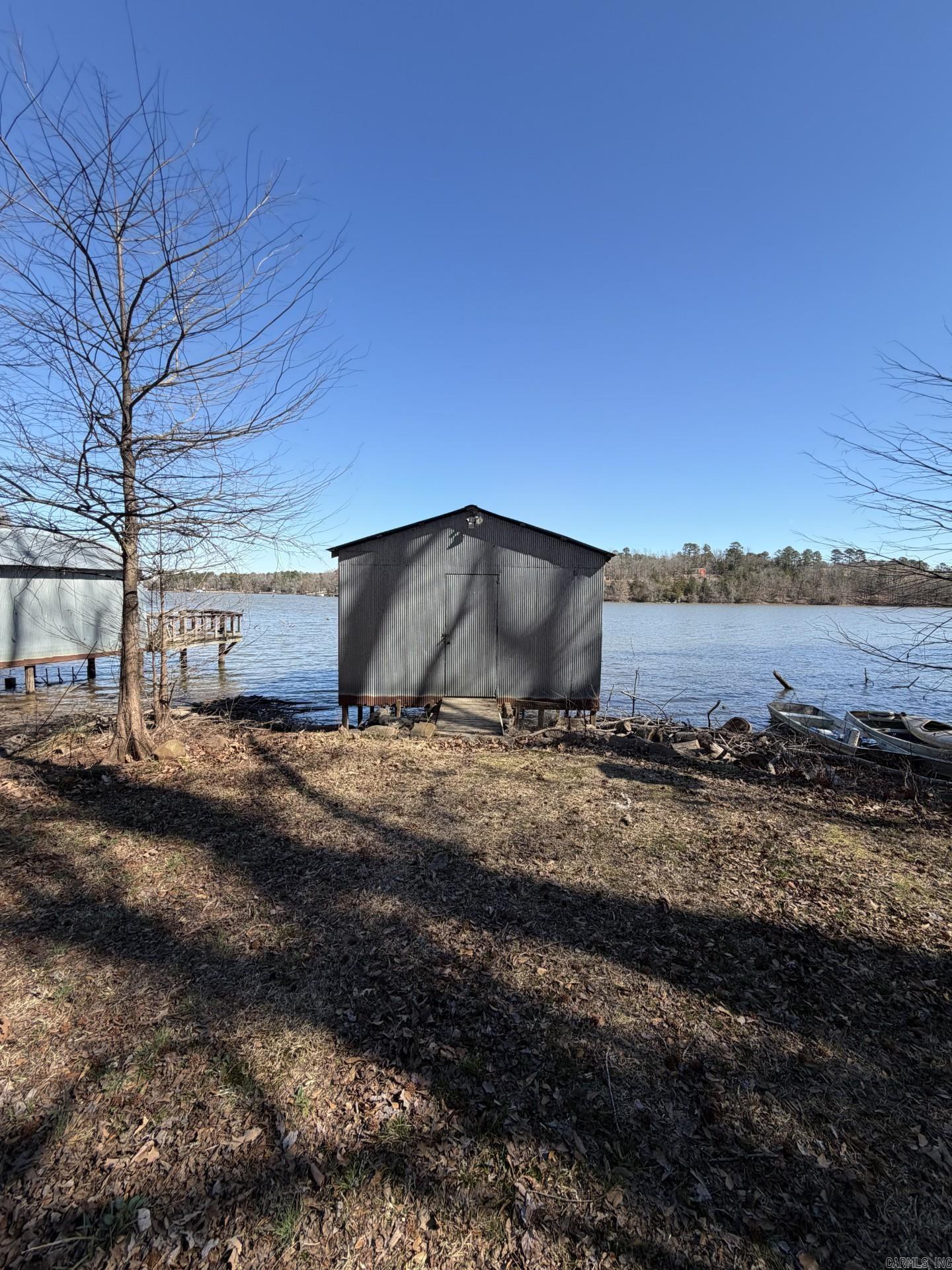 CAMP ACRES - Residential