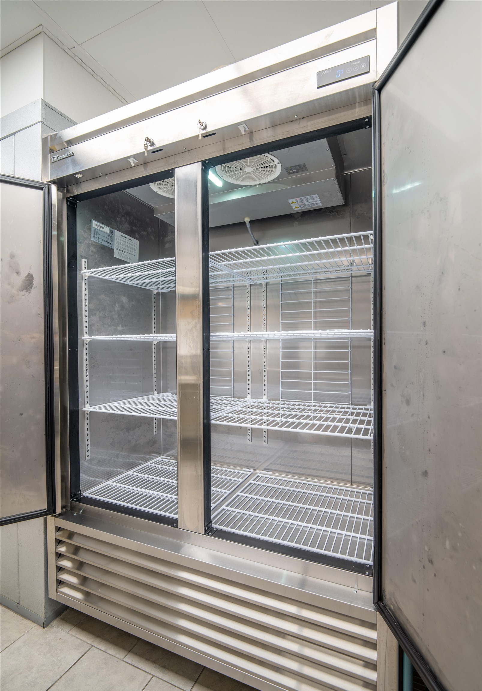 Metes & Bounds - Commercial Sale