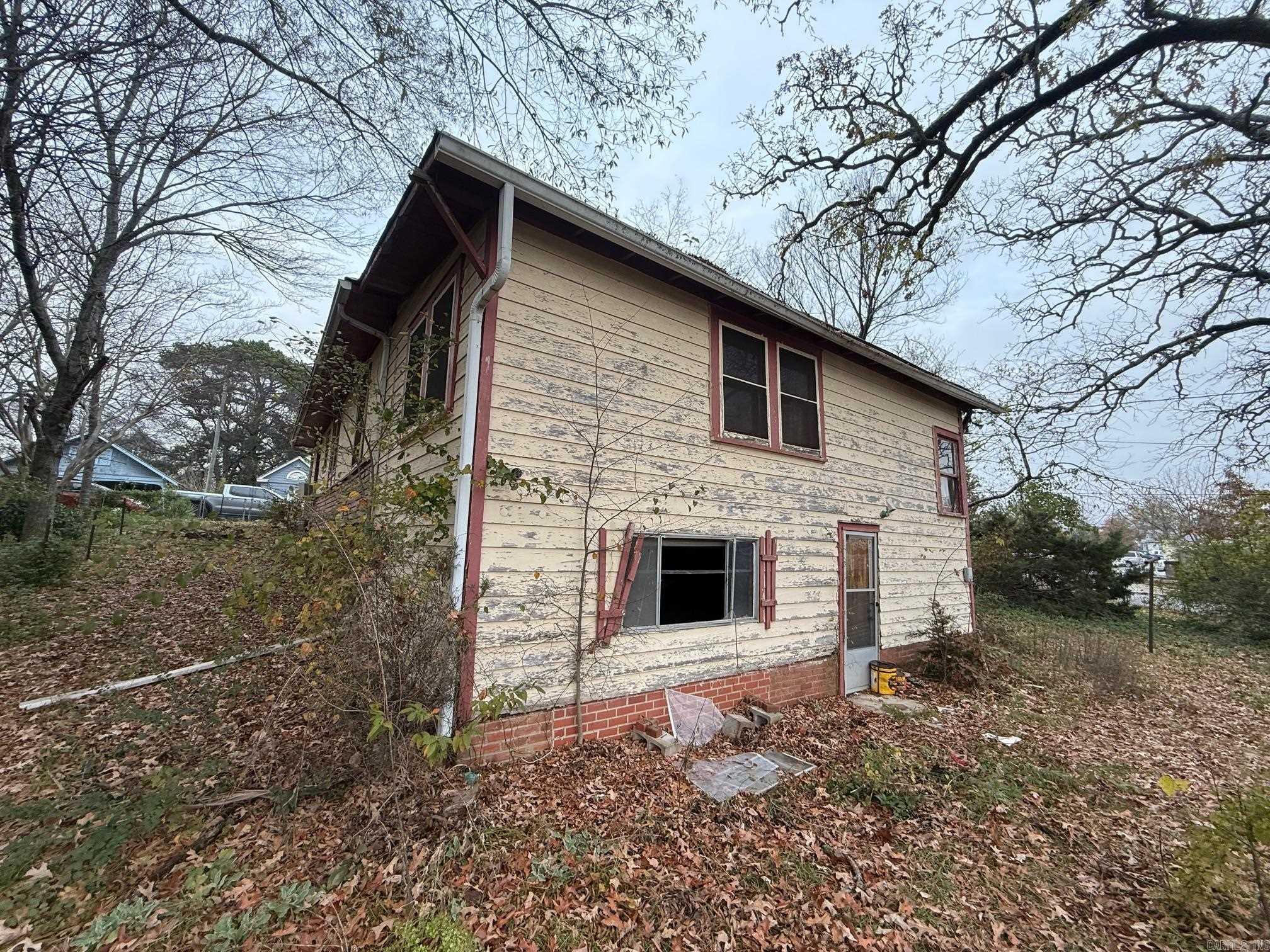 FOREST HILL - Residential