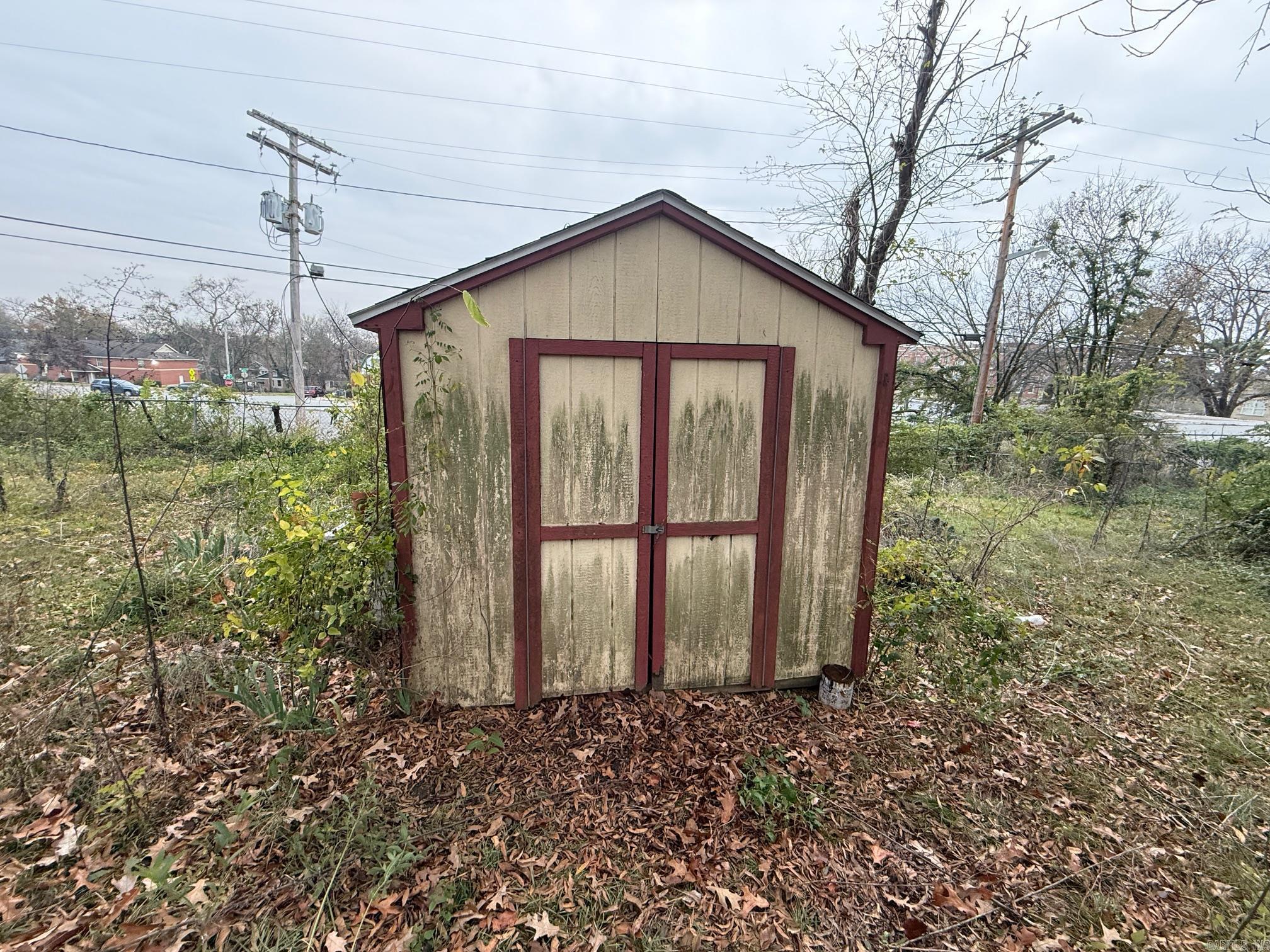 FOREST HILL - Residential