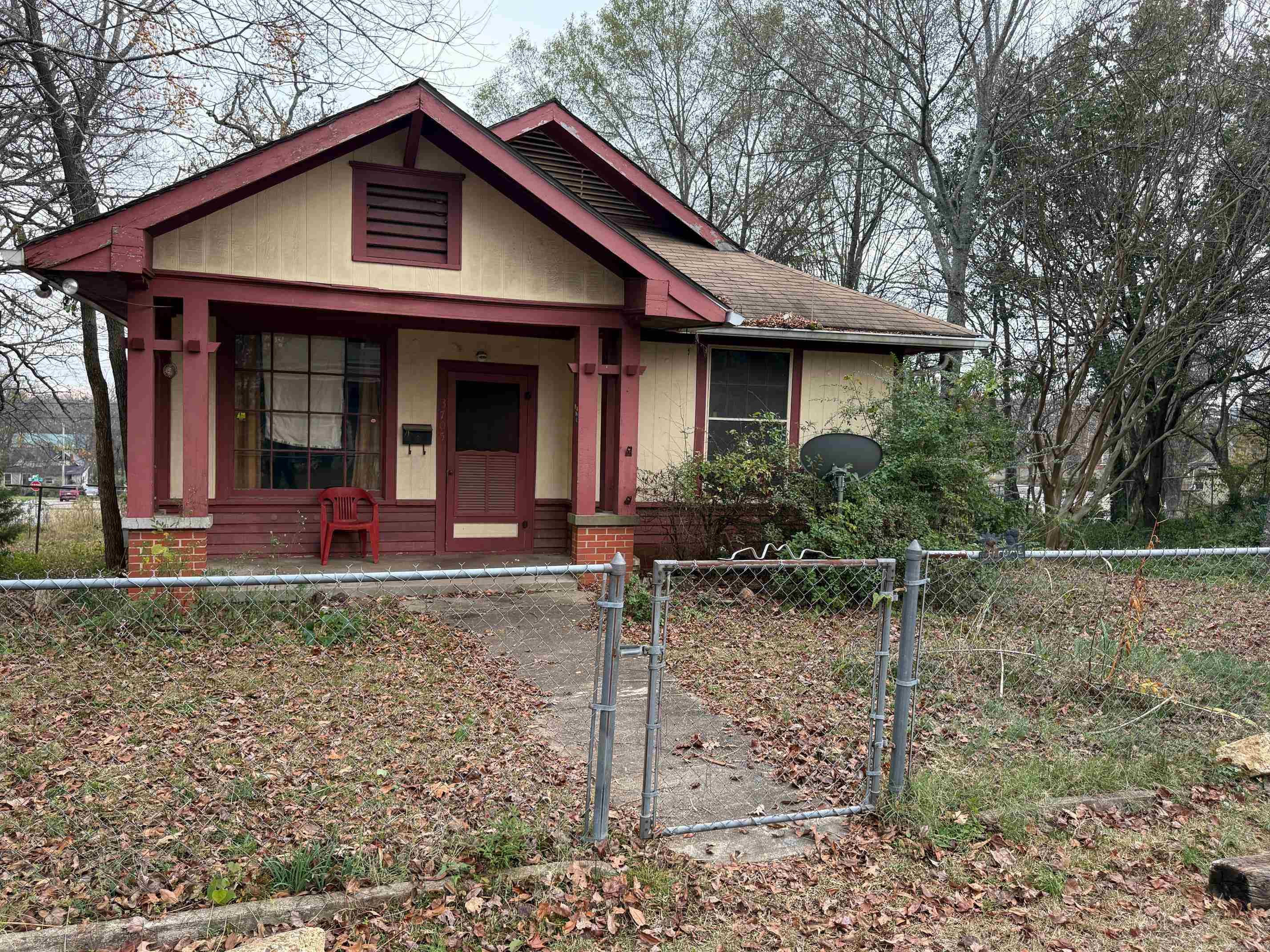 FOREST HILL - Residential