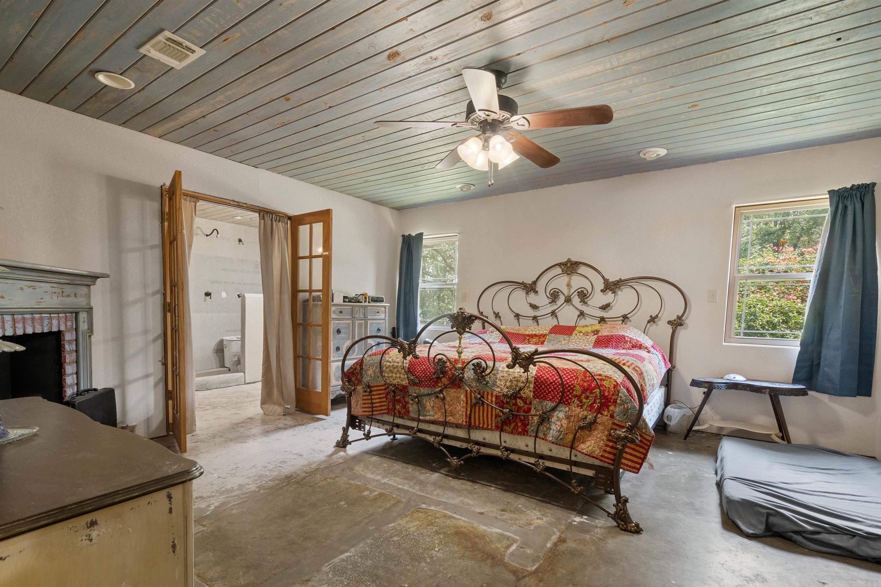 Metes & Bounds - Commercial Sale