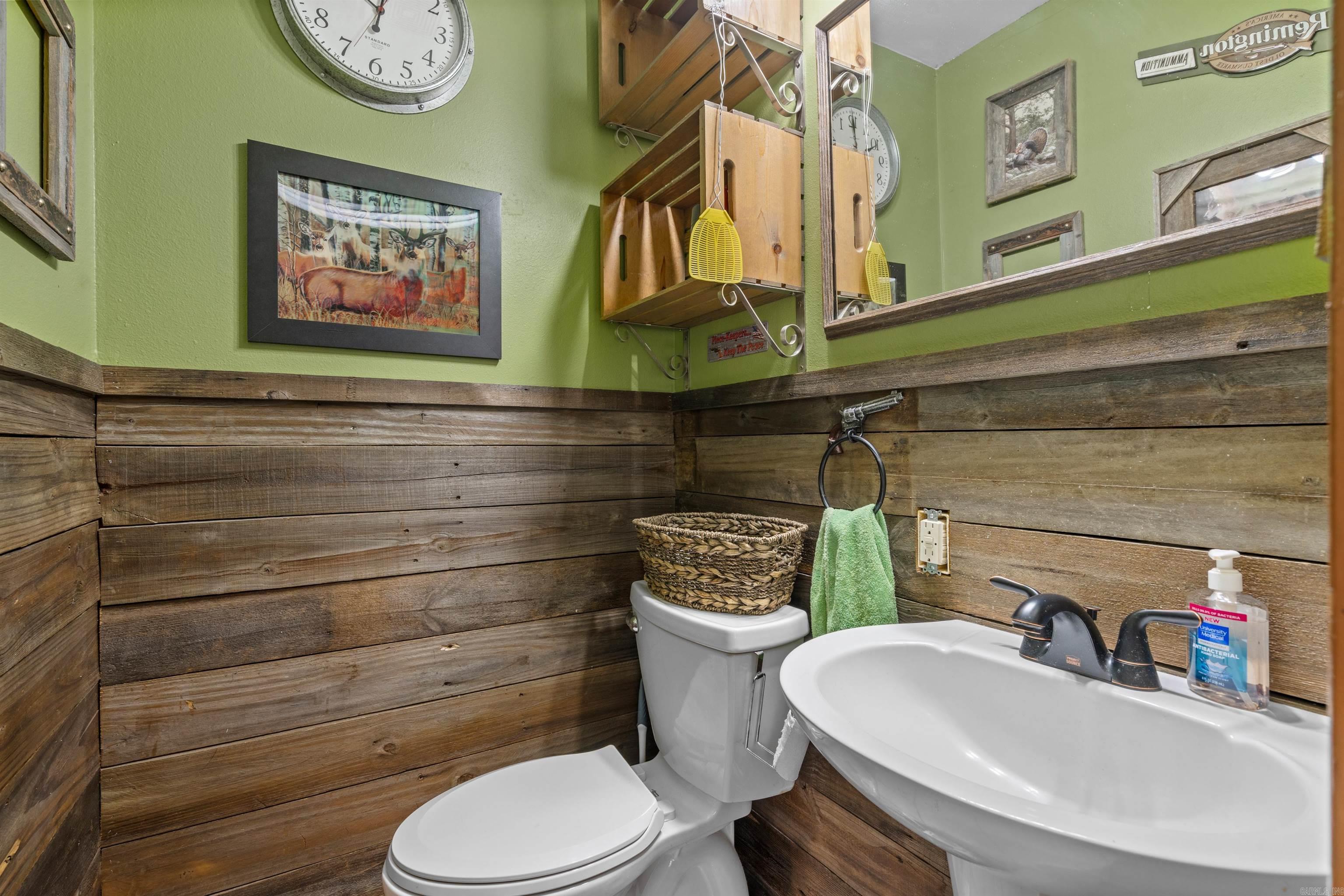 Metes & Bounds - Commercial Sale