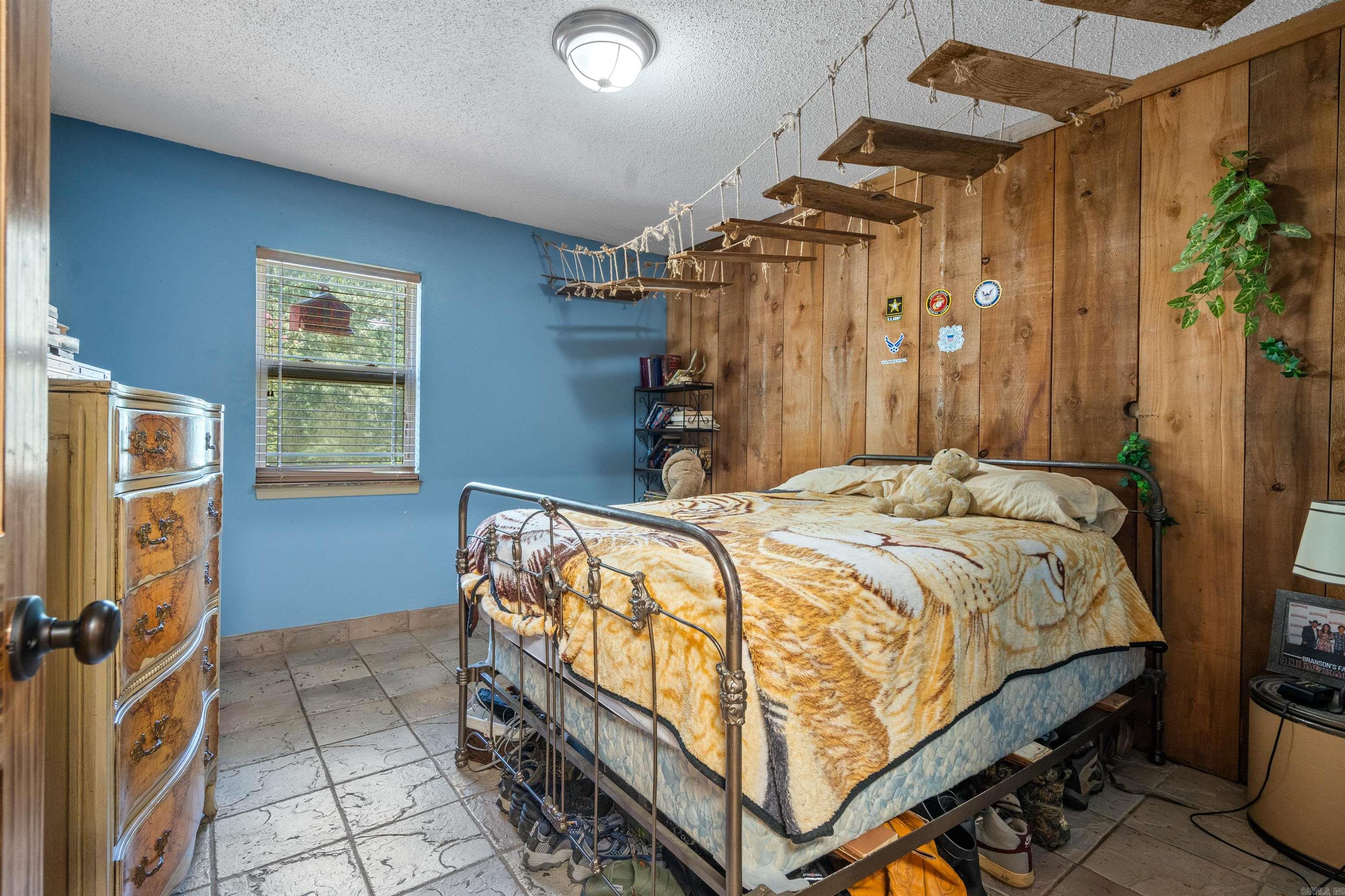 Metes & Bounds - Commercial Sale