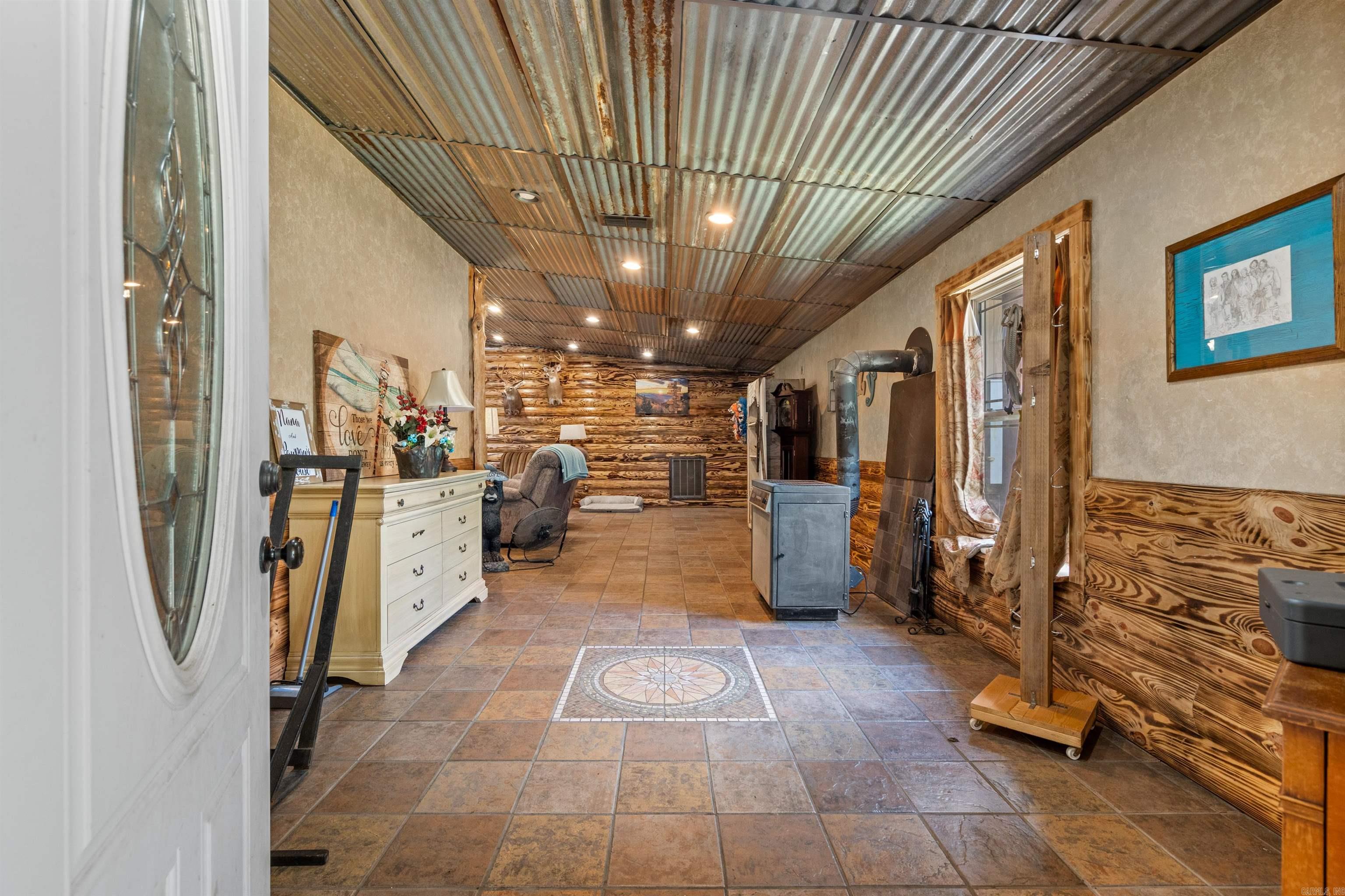 Metes & Bounds - Commercial Sale