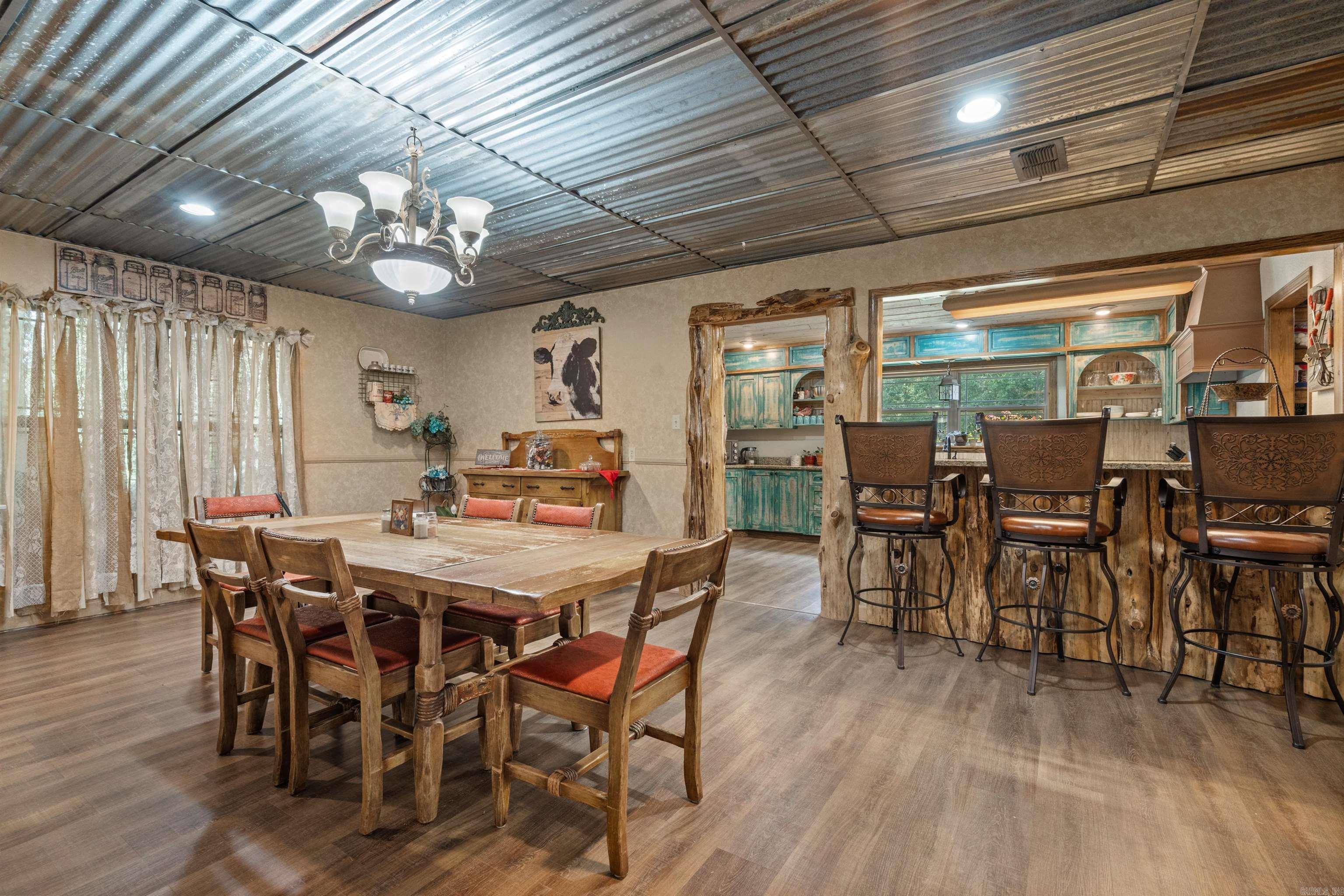 Metes & Bounds - Commercial Sale