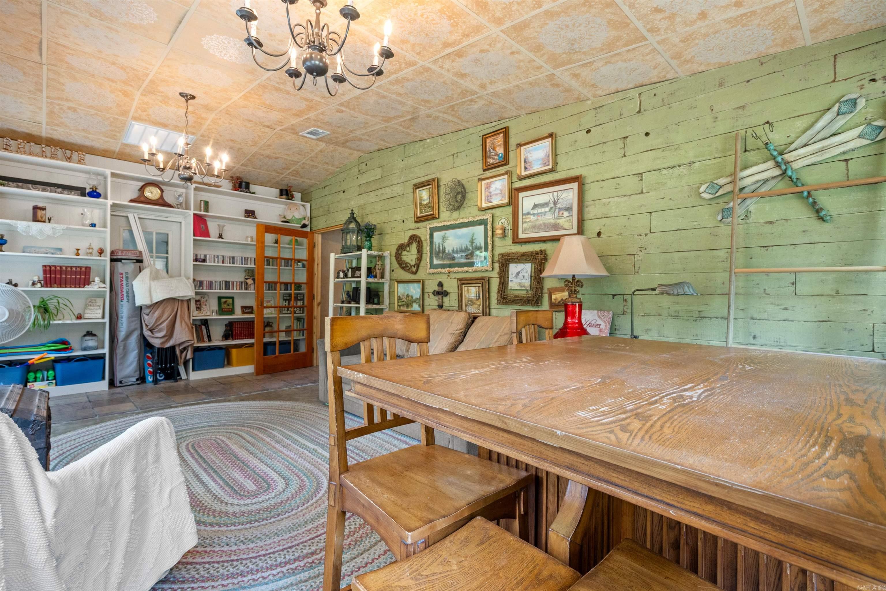 Metes & Bounds - Commercial Sale