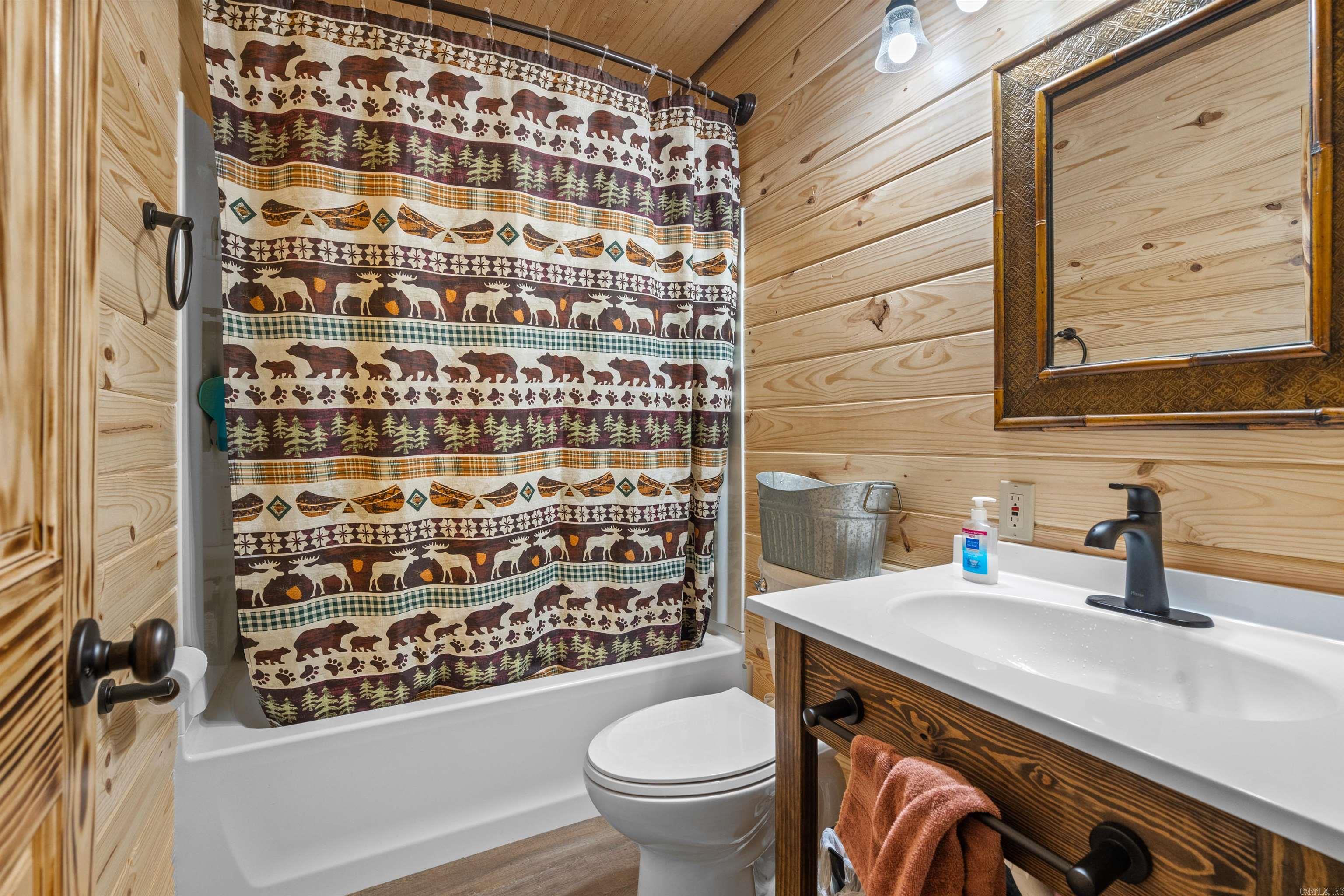 Metes & Bounds - Commercial Sale