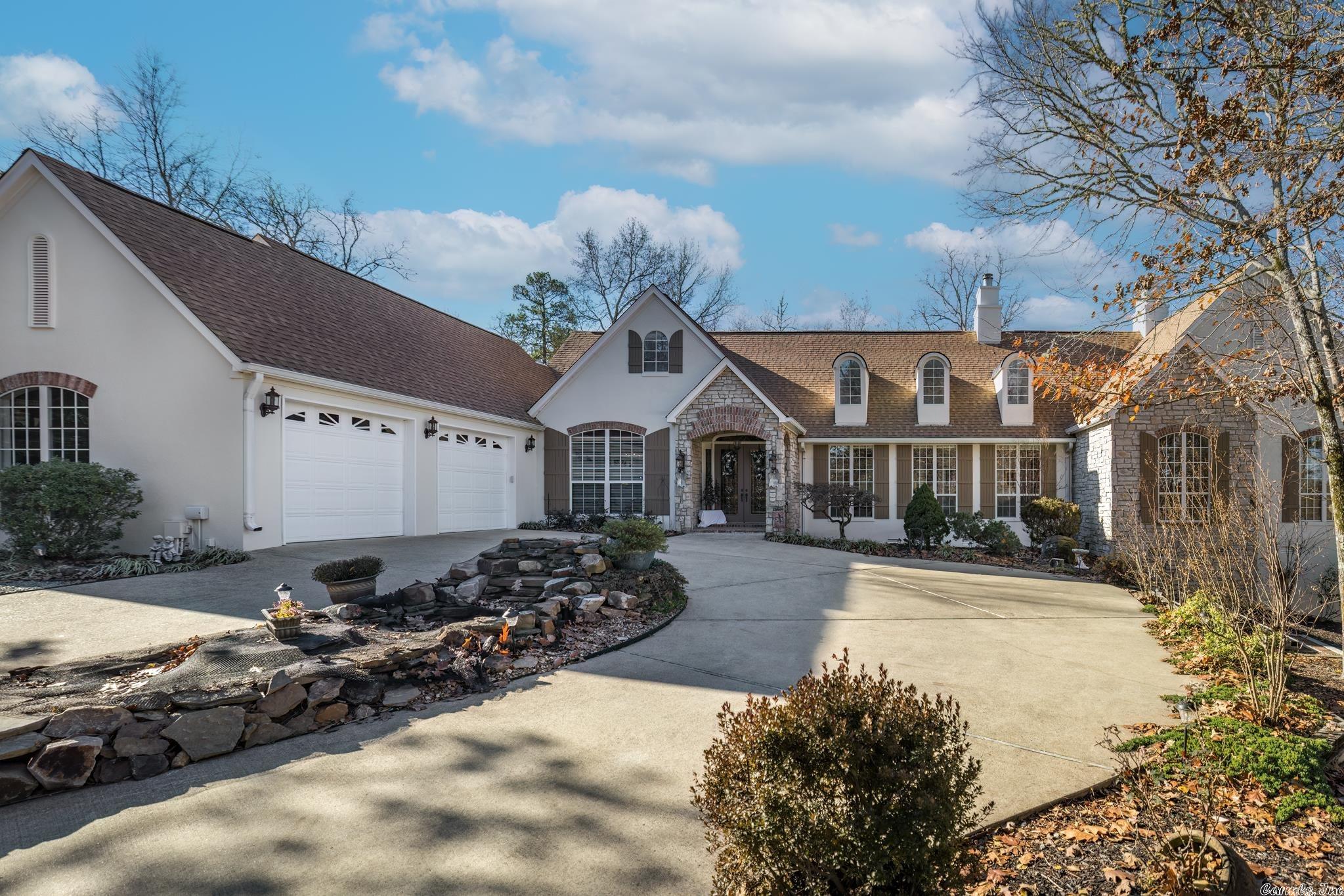 Beautiful, Custom built home on Diamante #3 fairway and overlooking the #4 green and water feature, Hardwood, Tile, 3 Br, 3 full Ba & 2 1/2 Ba, 3 Fire Places, Beautiful office wh Blt ins & FP, Great kitchen, Gas burners, granite, appliance pantry, FDR, Master Br wh FP, Nice Master Ba, walk-in closet with pull downs, Fantastic shower, (A Wine Cellar and Tasting Room, You have to see) Wine making room, Sun room extends across the back of home to outside Gazbo,2 car garage plus golf cart garage, shop, Buried 500 gal propane tank, New roof and lots of updating, See agent remarks, Water fall, Extra landscaping and much more. Gold Status, HSV buy in fee & Diamante club dues apply.