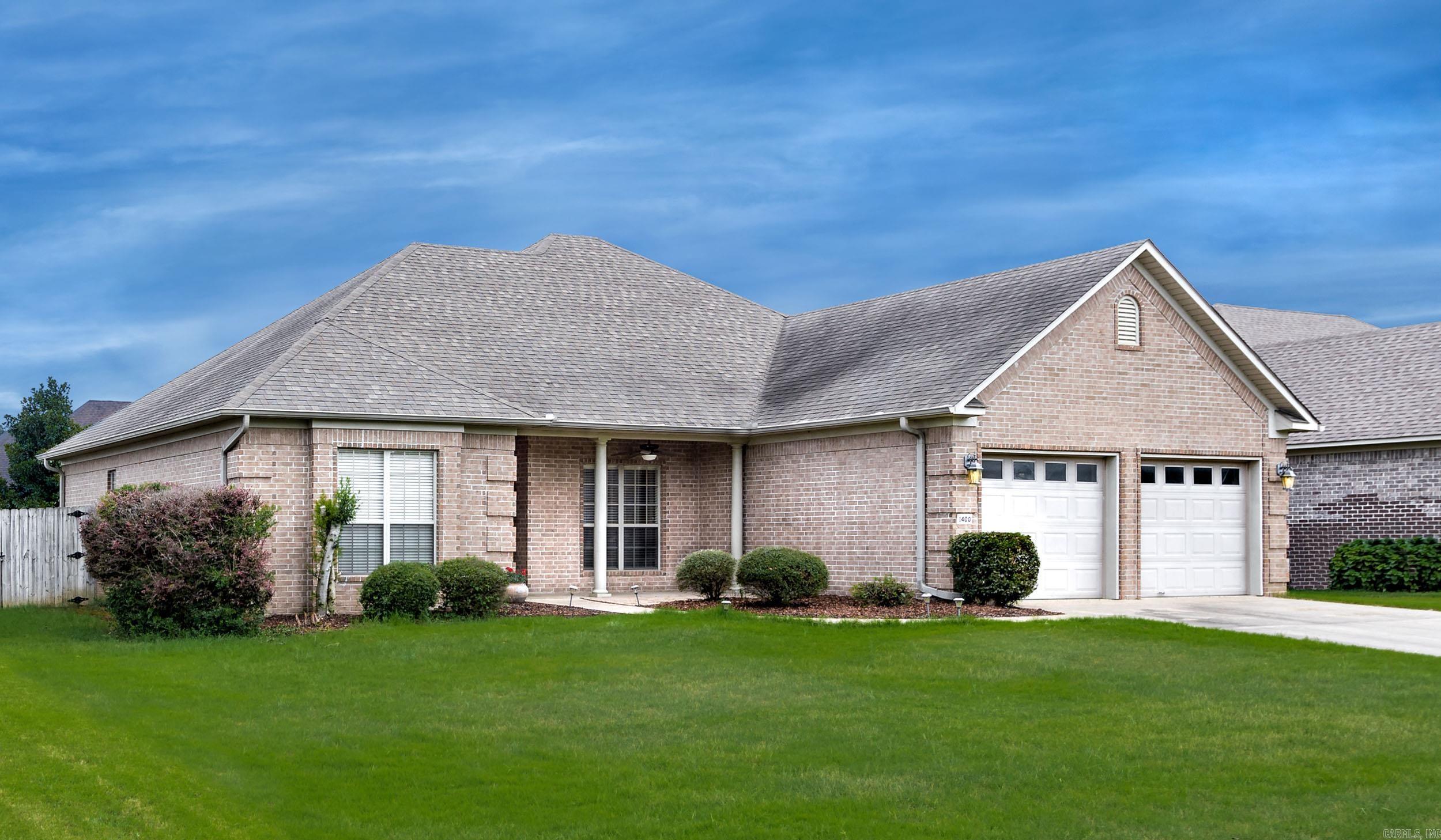 SOUTH WIND - Residential