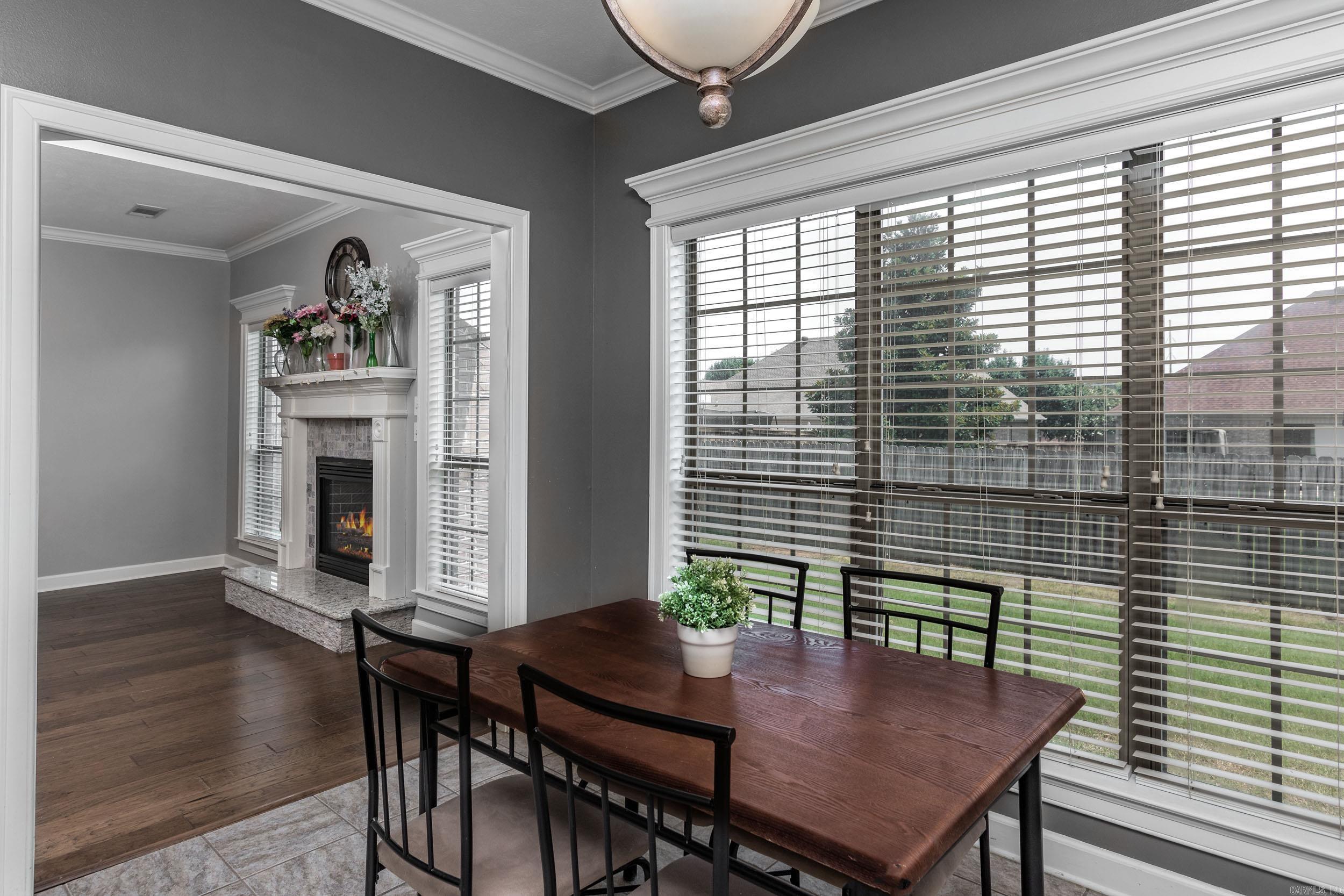 SOUTH WIND - Residential