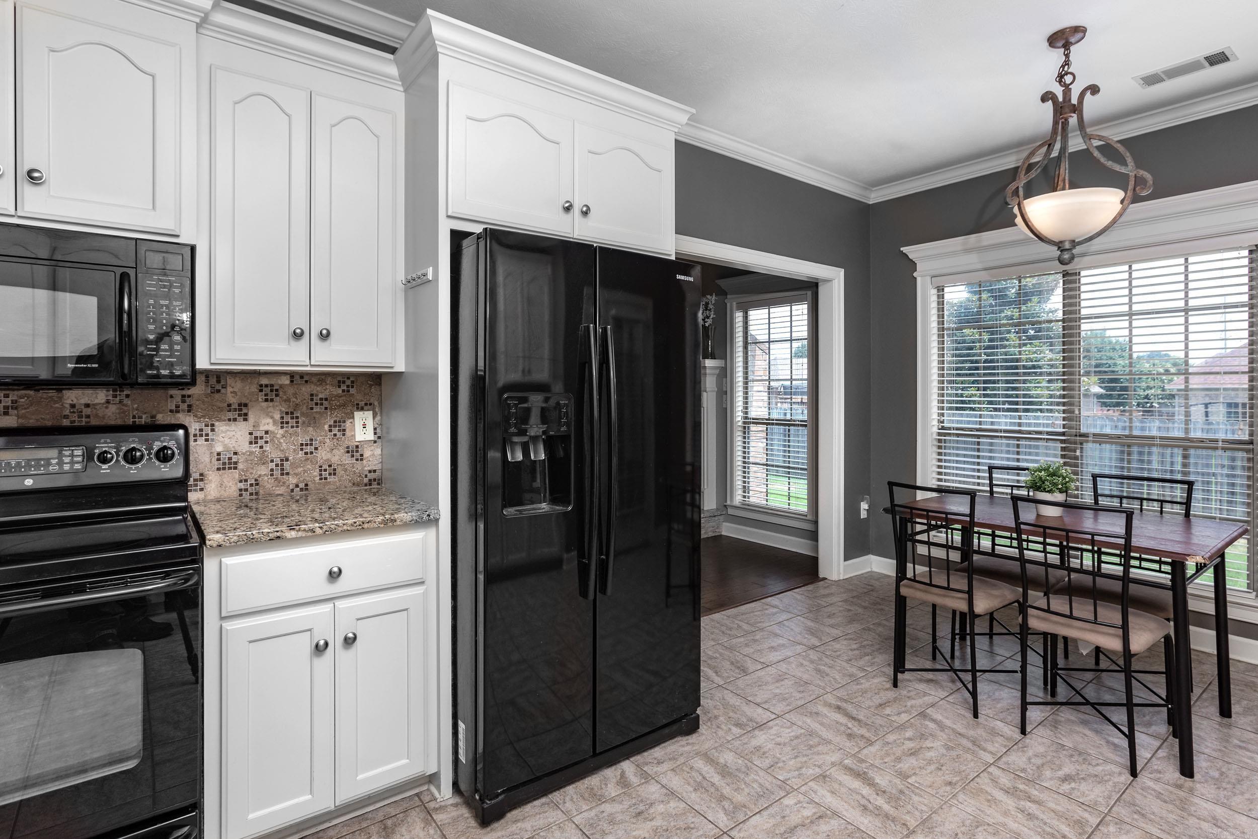 SOUTH WIND - Residential