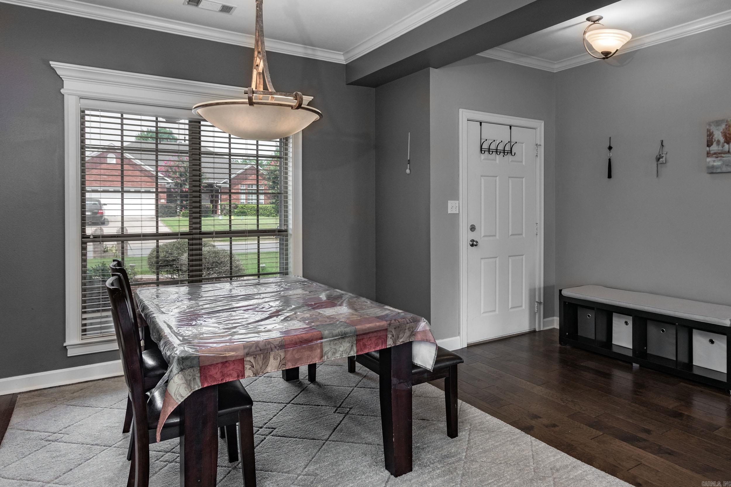 SOUTH WIND - Residential