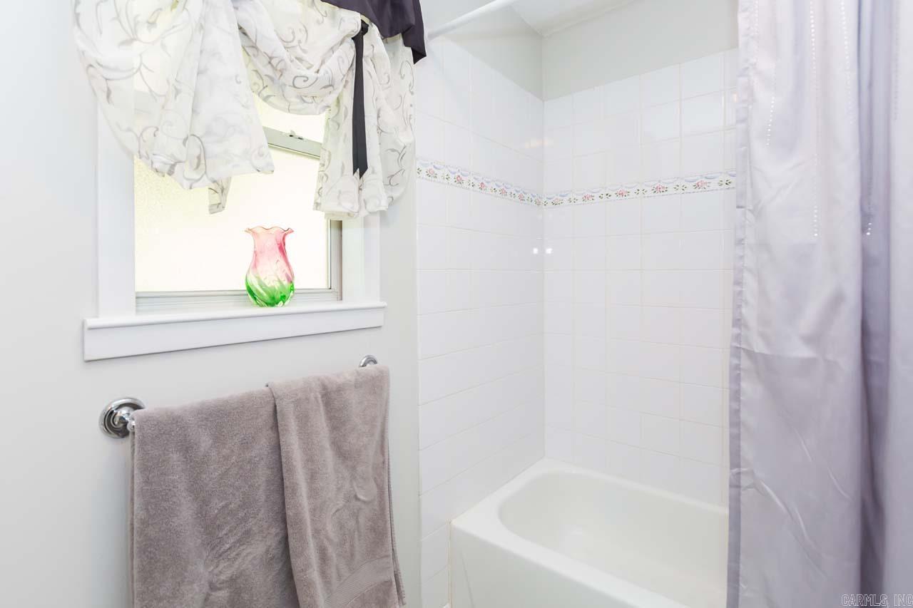 LAKEVIEW ACRES - Residential