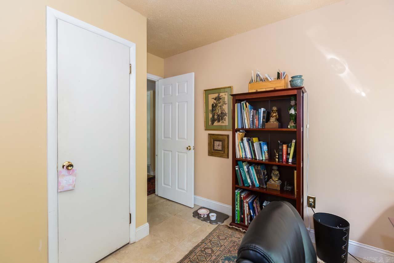 LAKEVIEW ACRES - Residential