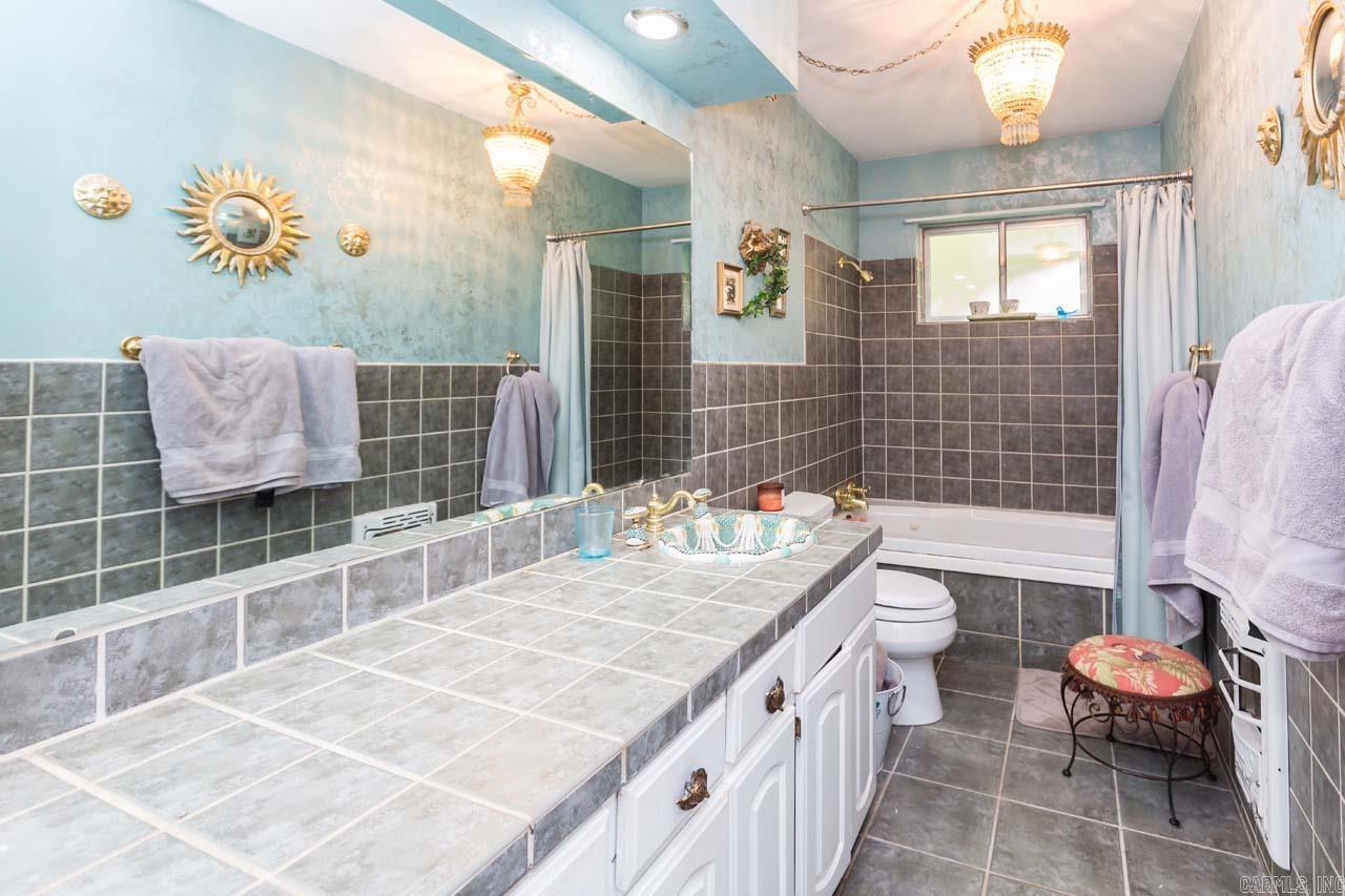 LAKEVIEW ACRES - Residential