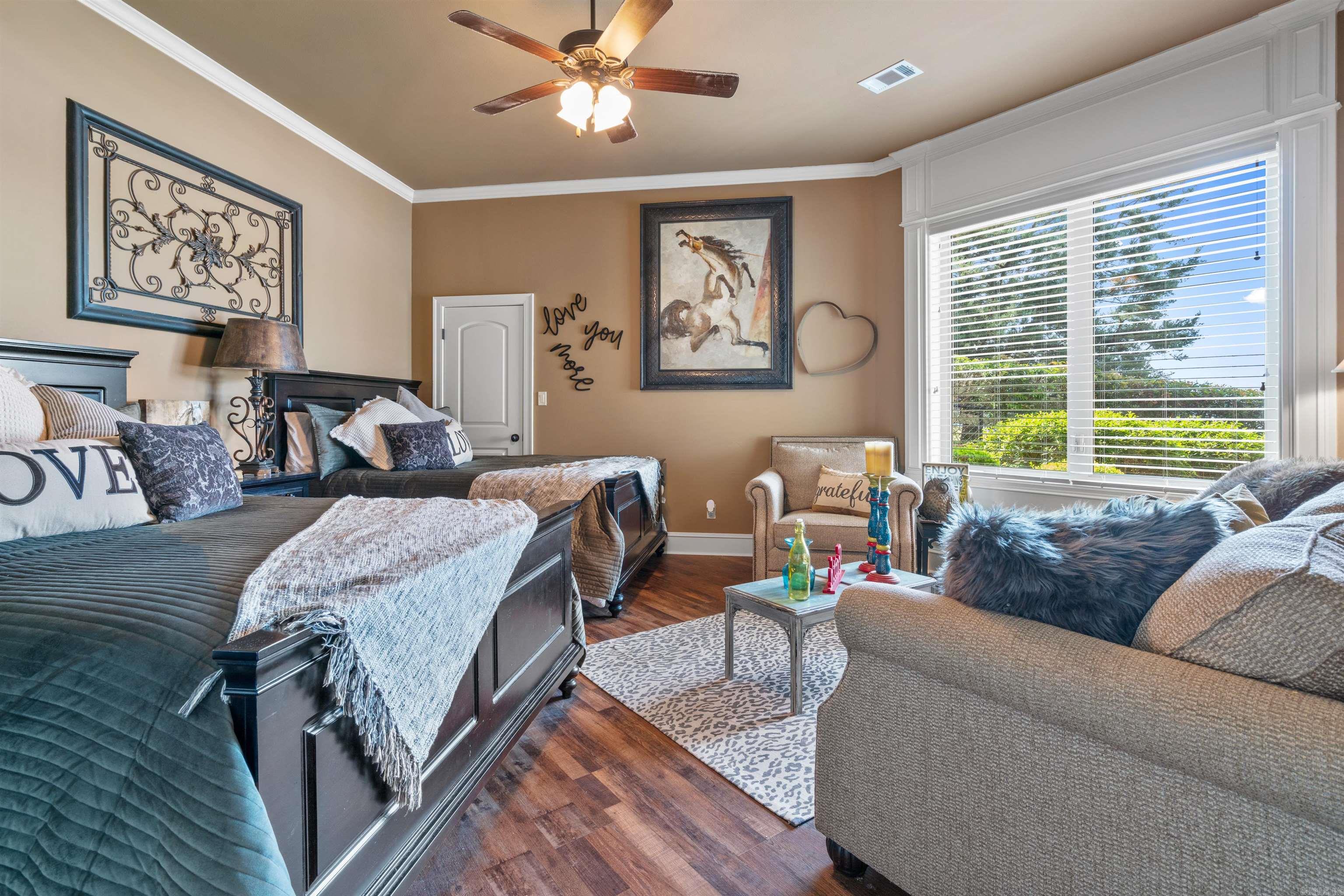 Sparling Point - Residential