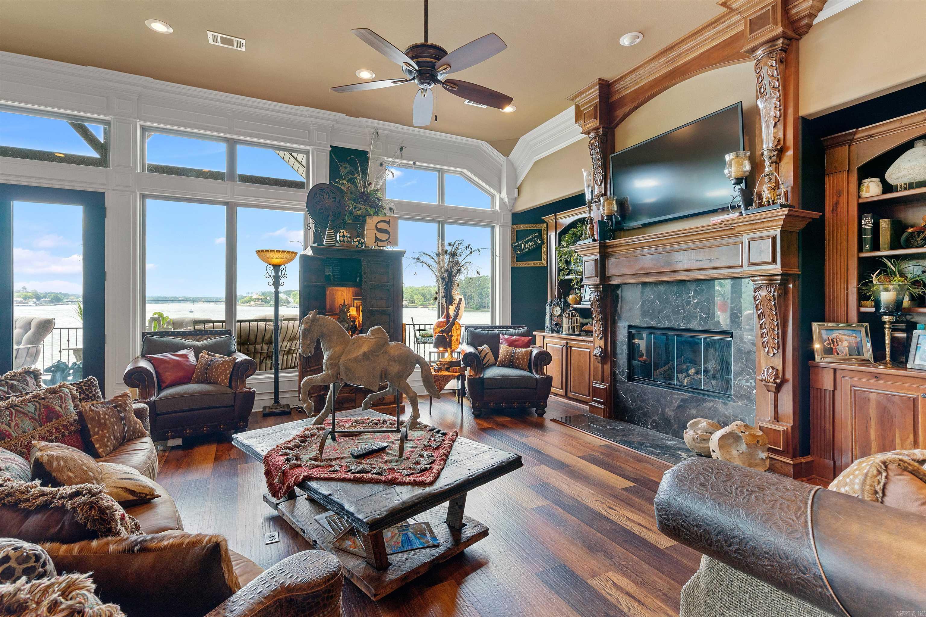 Sparling Point - Residential