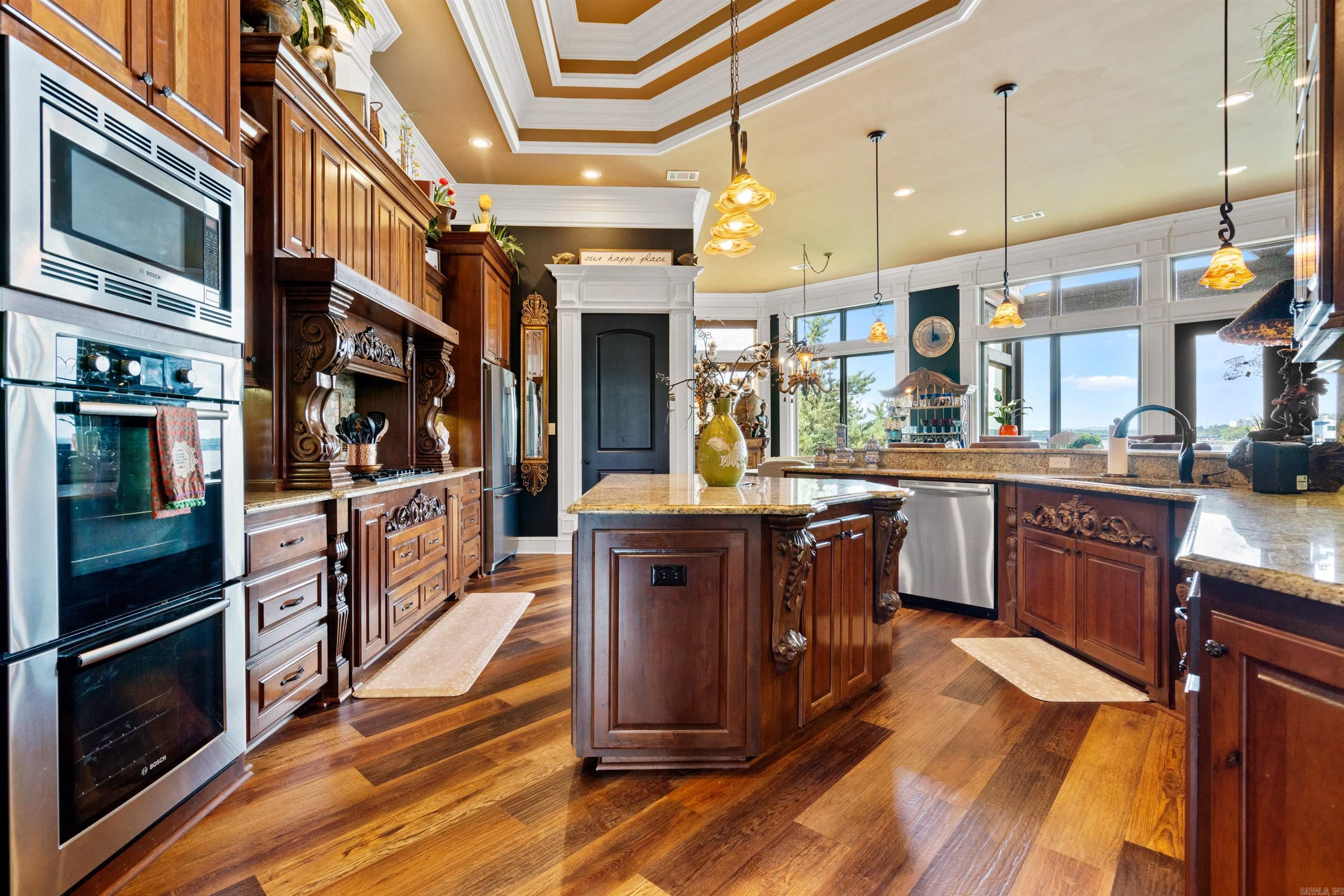 Sparling Point - Residential