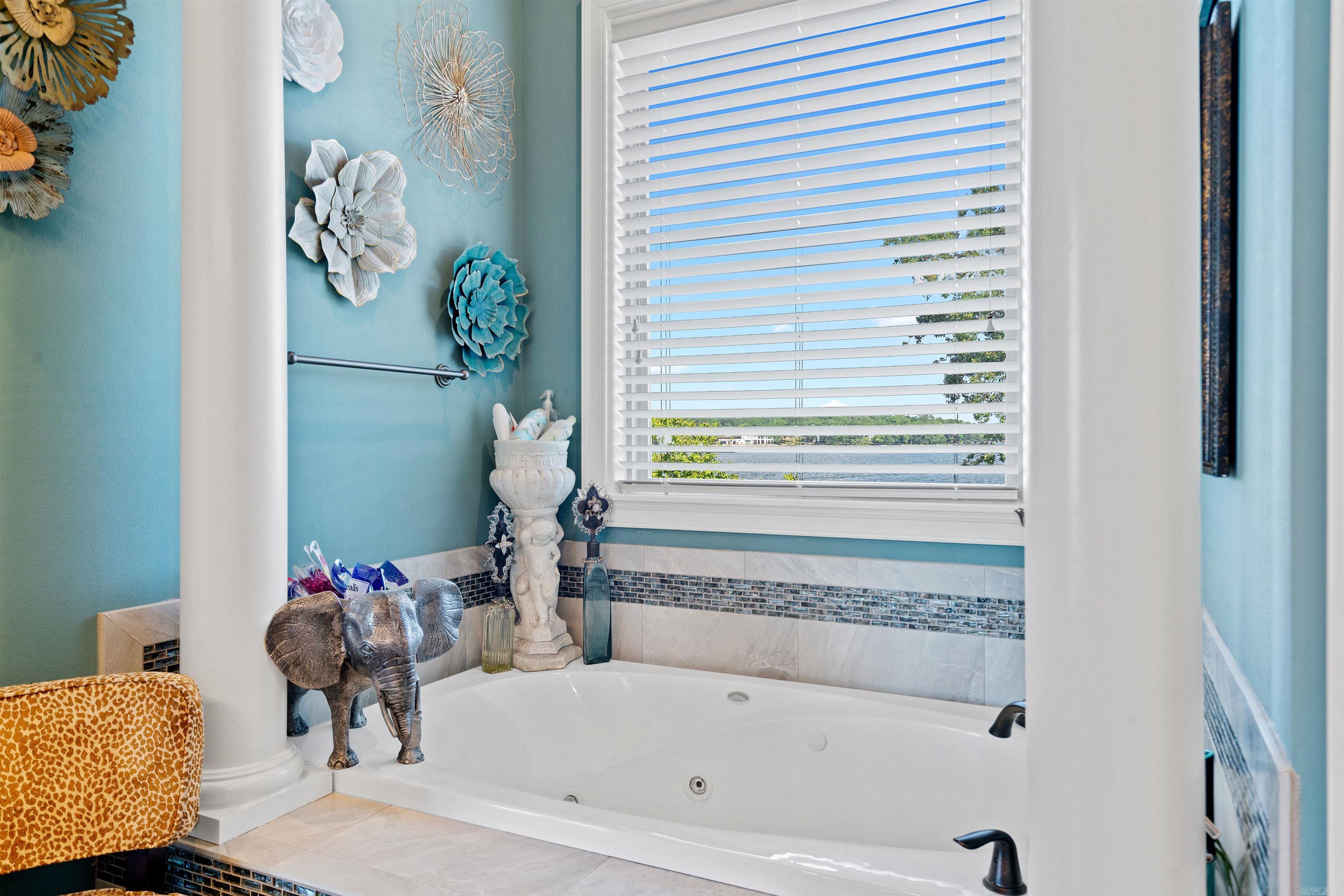 Sparling Point - Residential