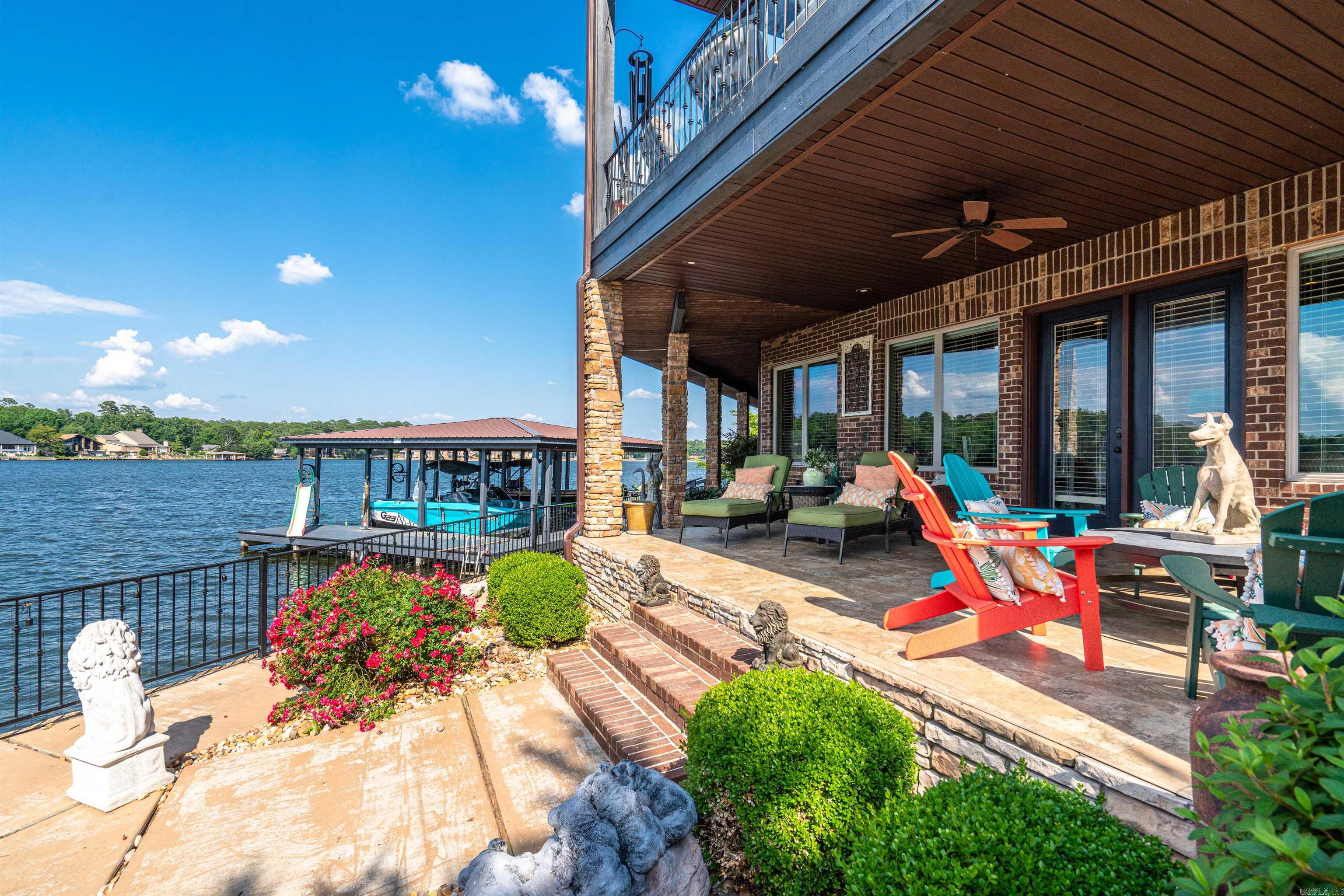 Sparling Point - Residential