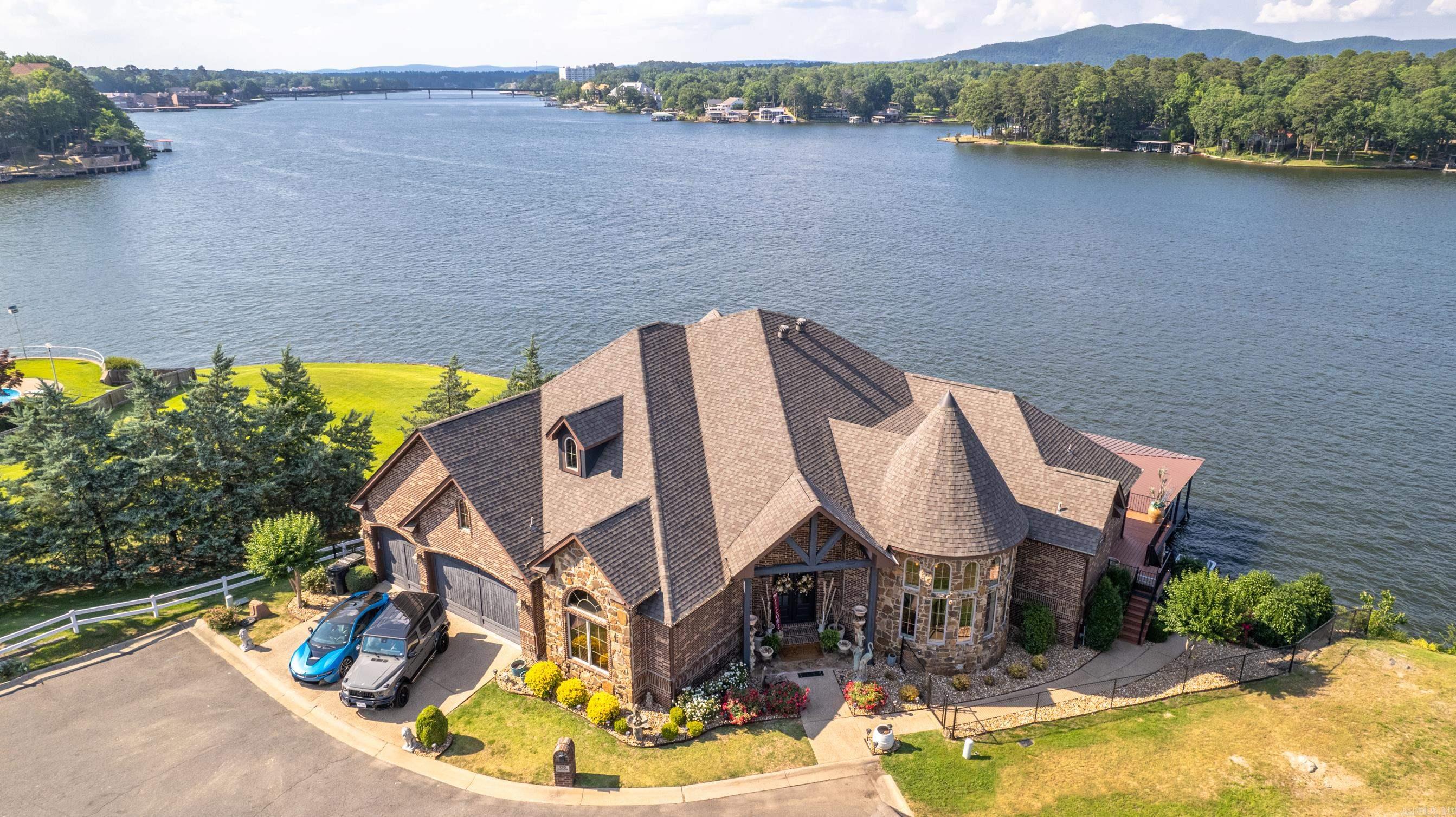 Sparling Point - Residential