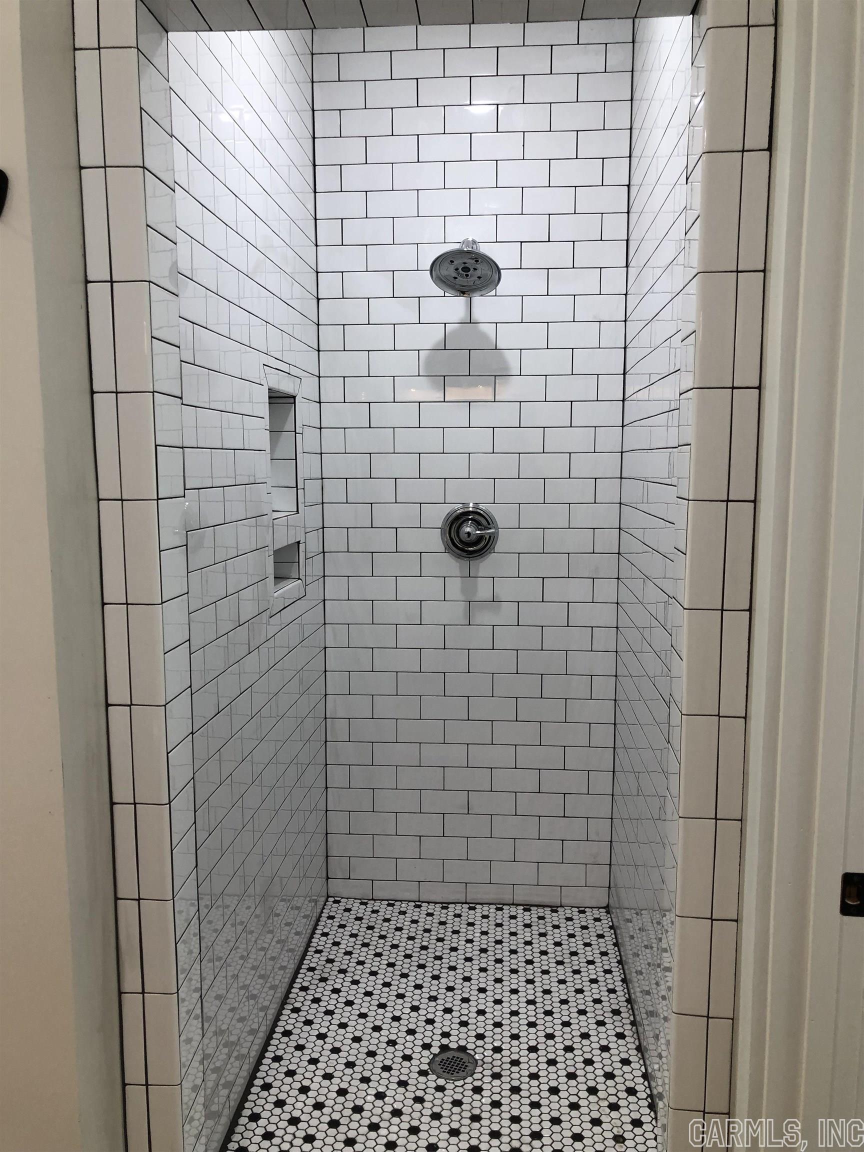 THE NARROWS - Residential