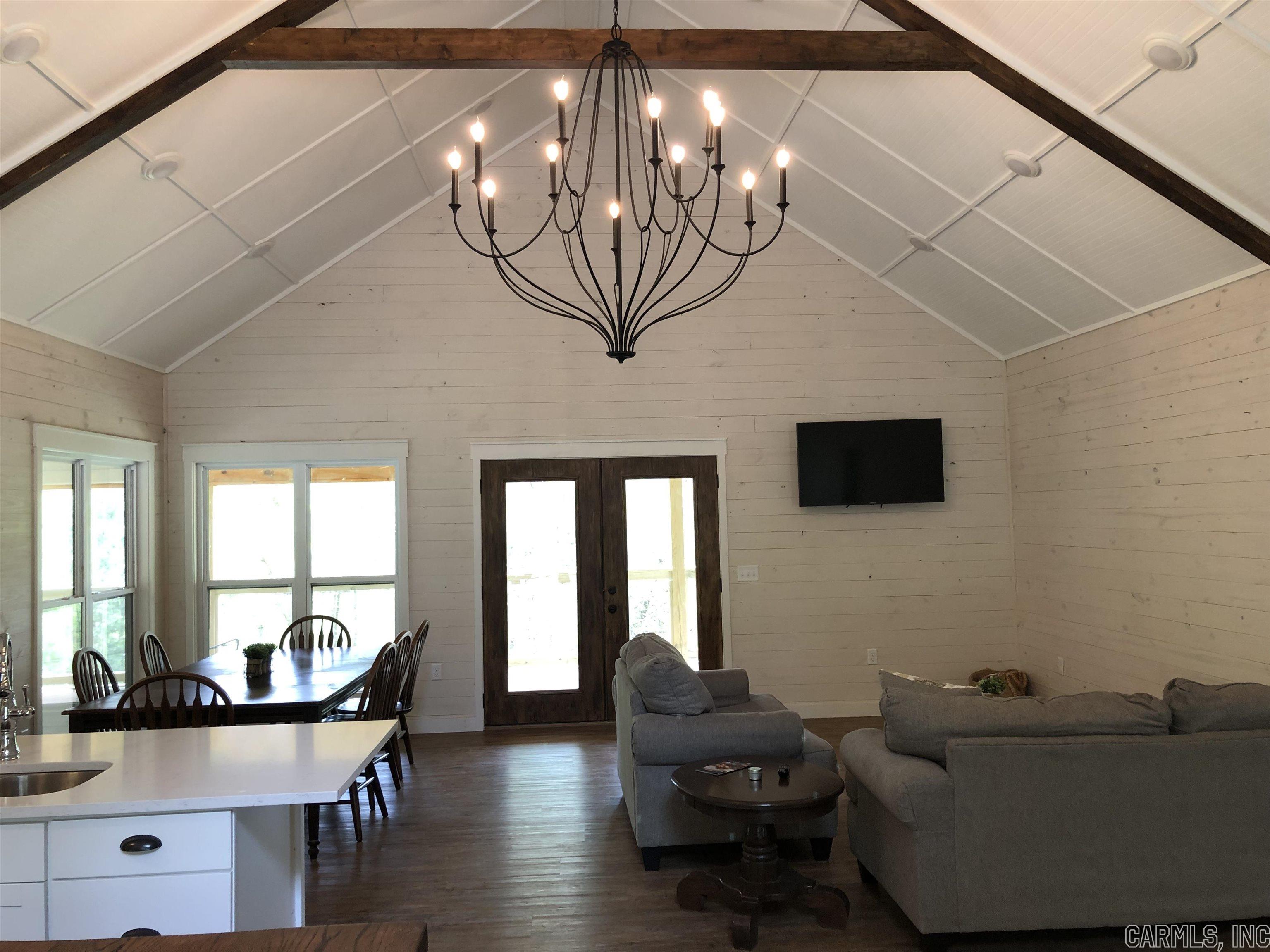 THE NARROWS - Residential