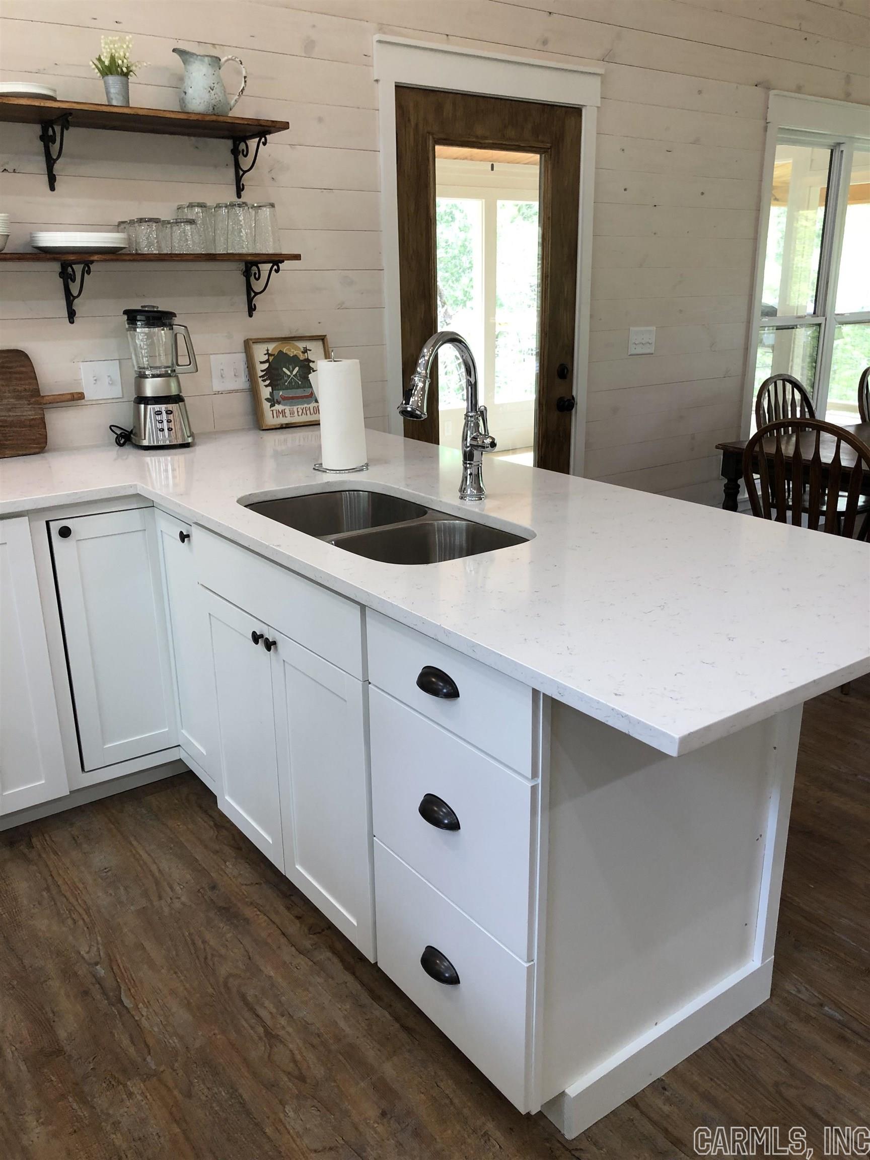 THE NARROWS - Residential