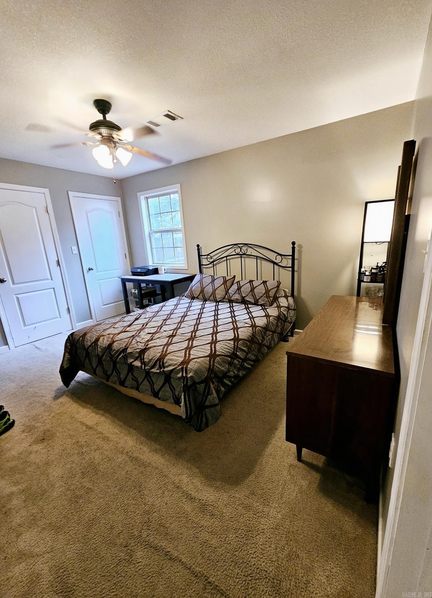 OAK PARK SUB - Residential