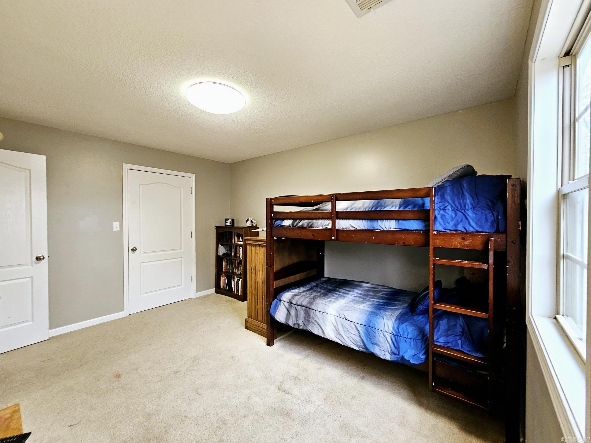 OAK PARK SUB - Residential